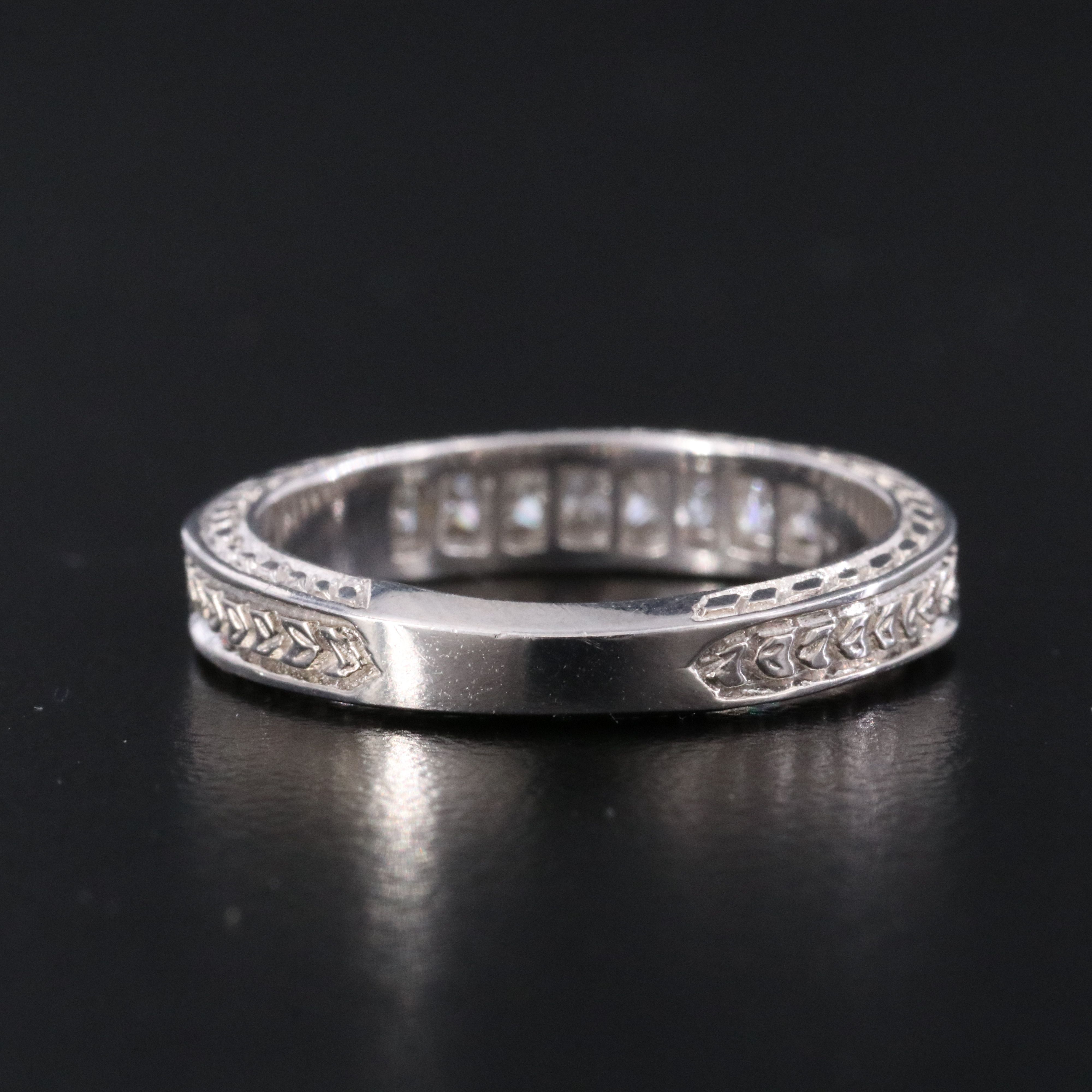 18K 0.45 CTW Diamond Ring
