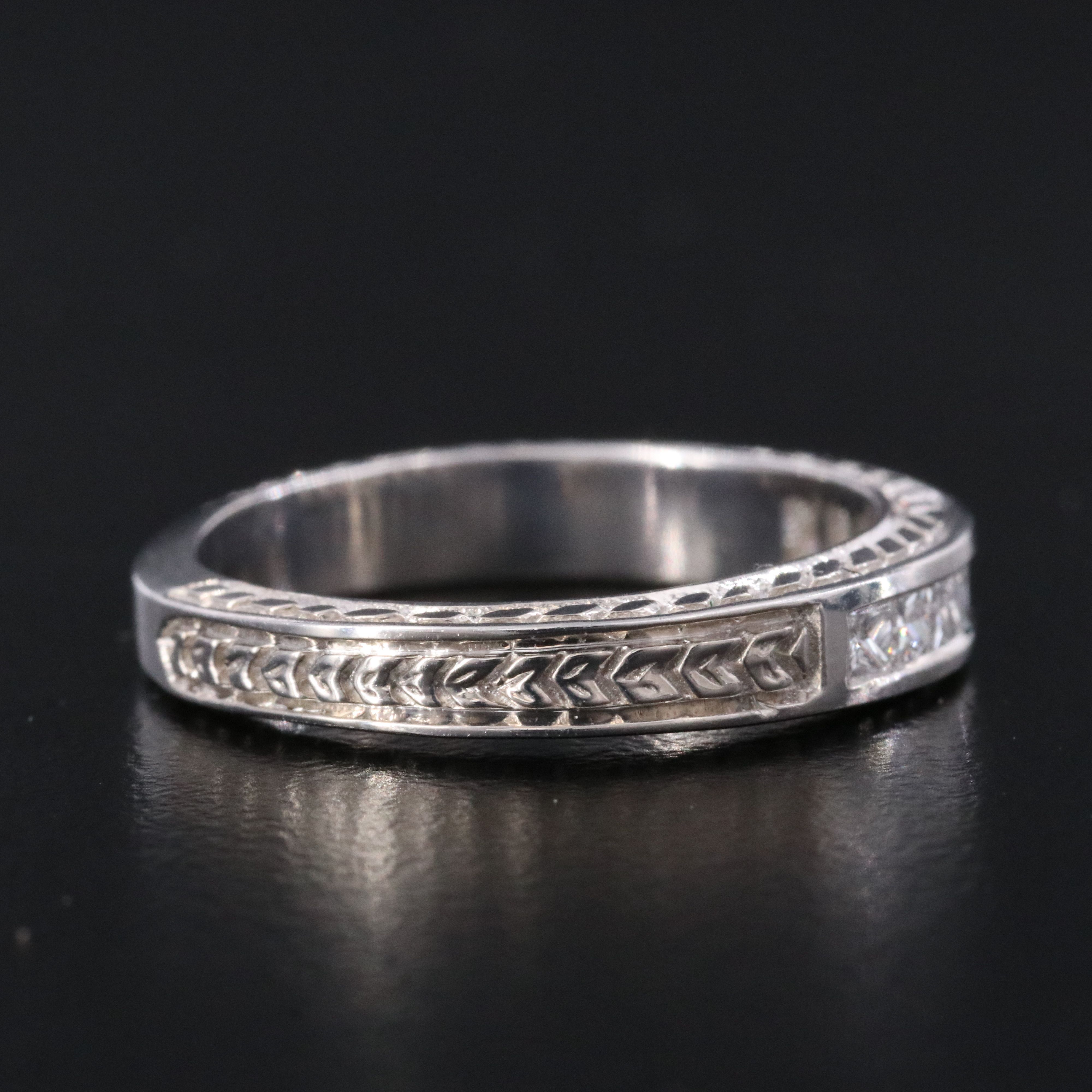 18K 0.45 CTW Diamond Ring