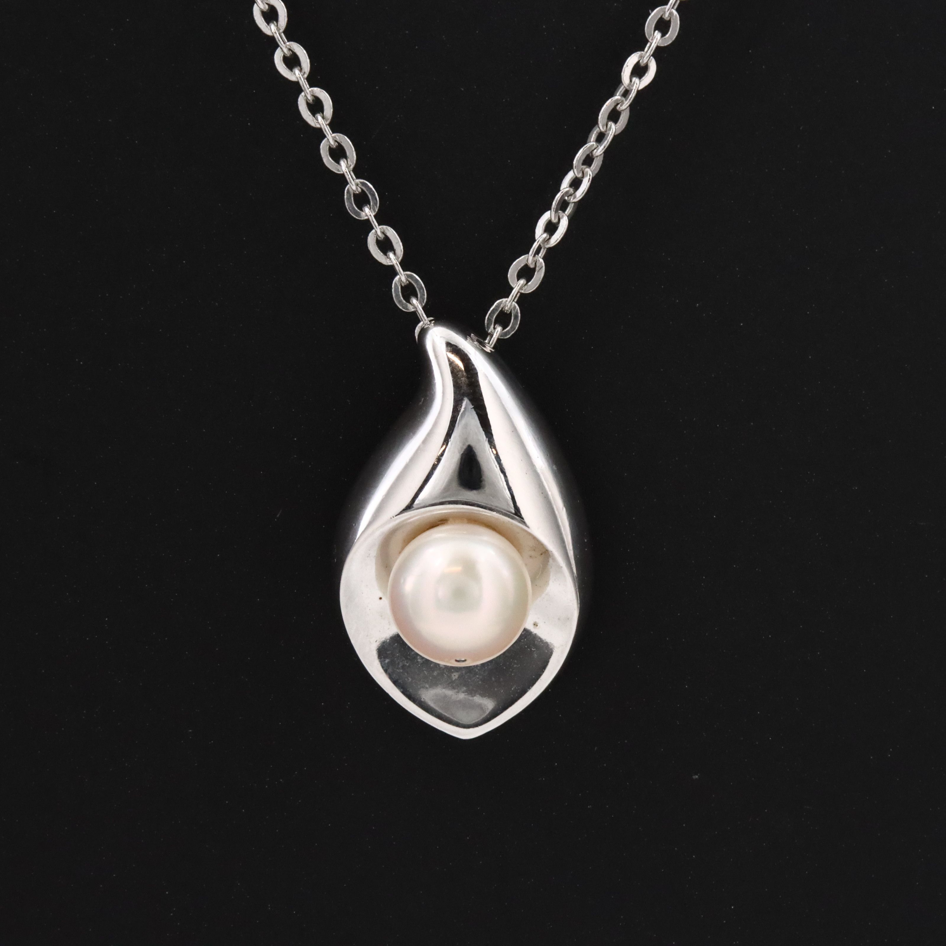 Tasaki Sterling Pearl Pendant Necklace