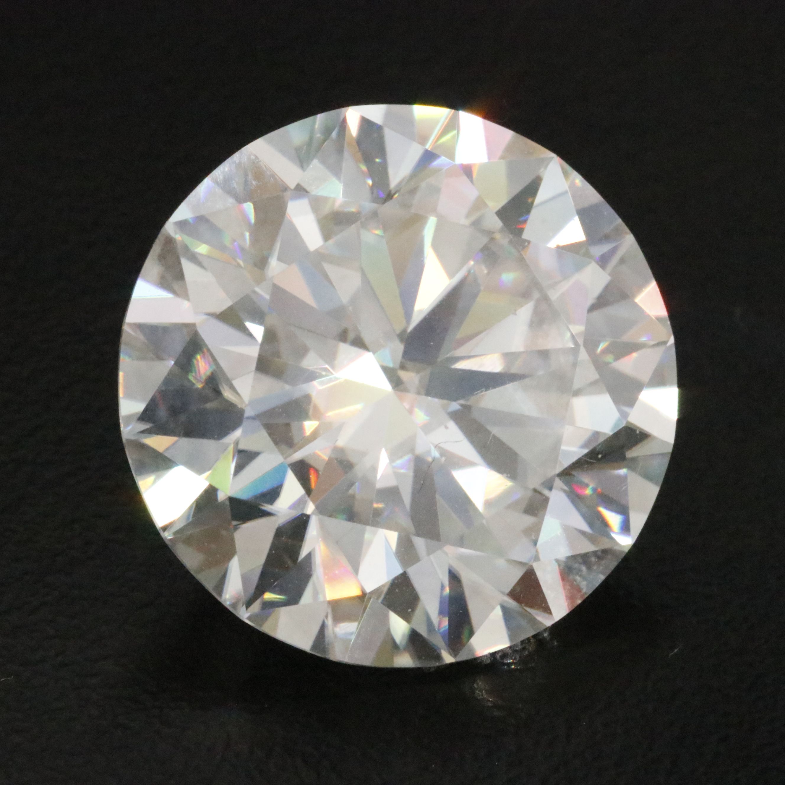 Loose 23.40 CT Moissanite