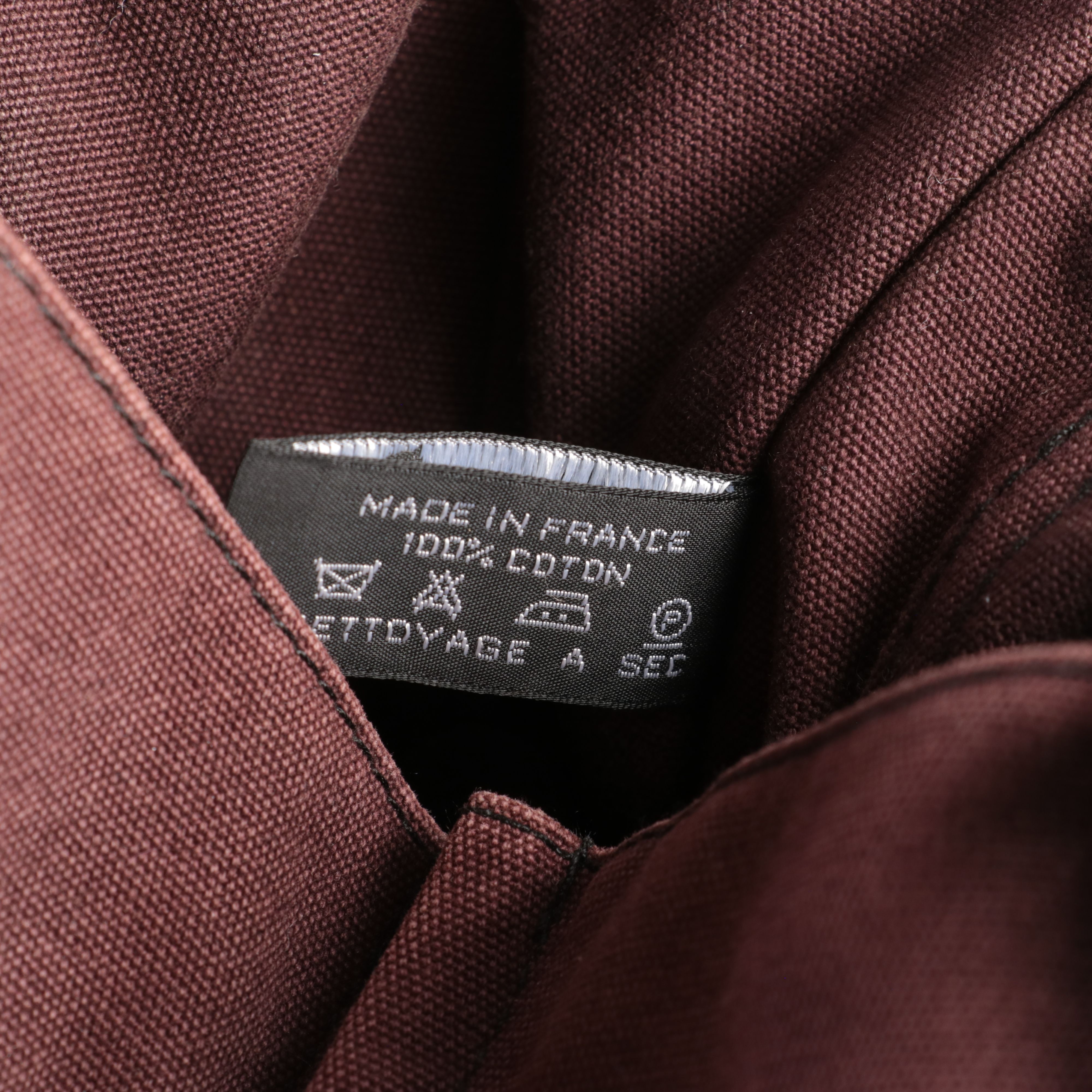 Hermès Fourre-Tout PM Tote Bag in Black and Burgundy Canvas