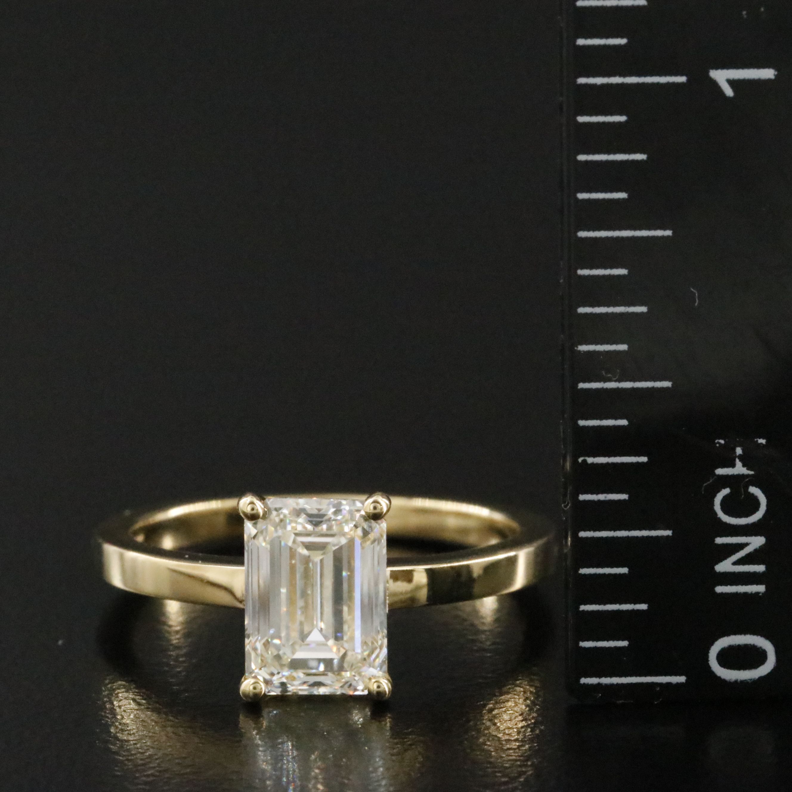 18K 2.01 CT Diamond Ring