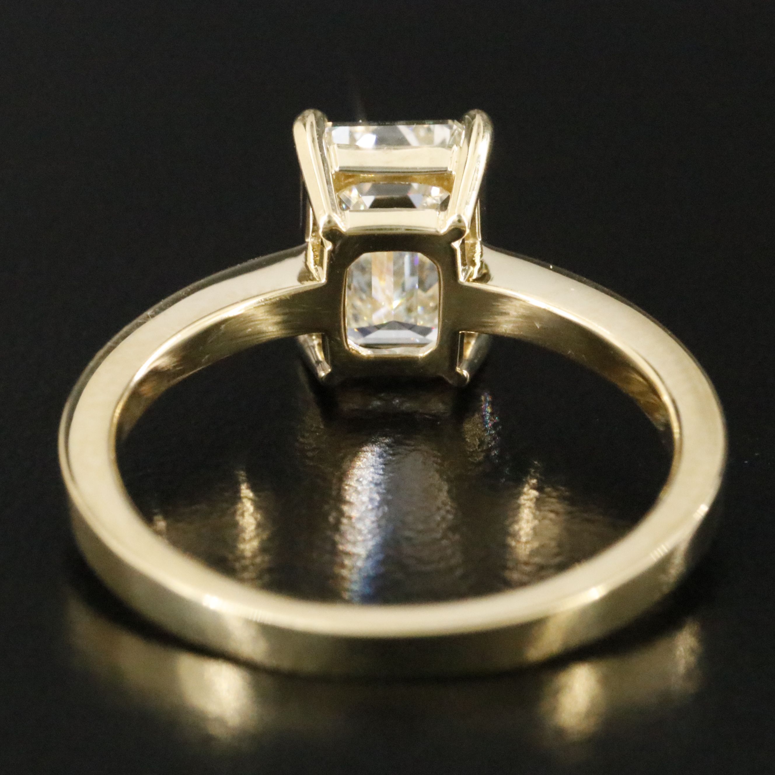 18K 2.01 CT Diamond Ring