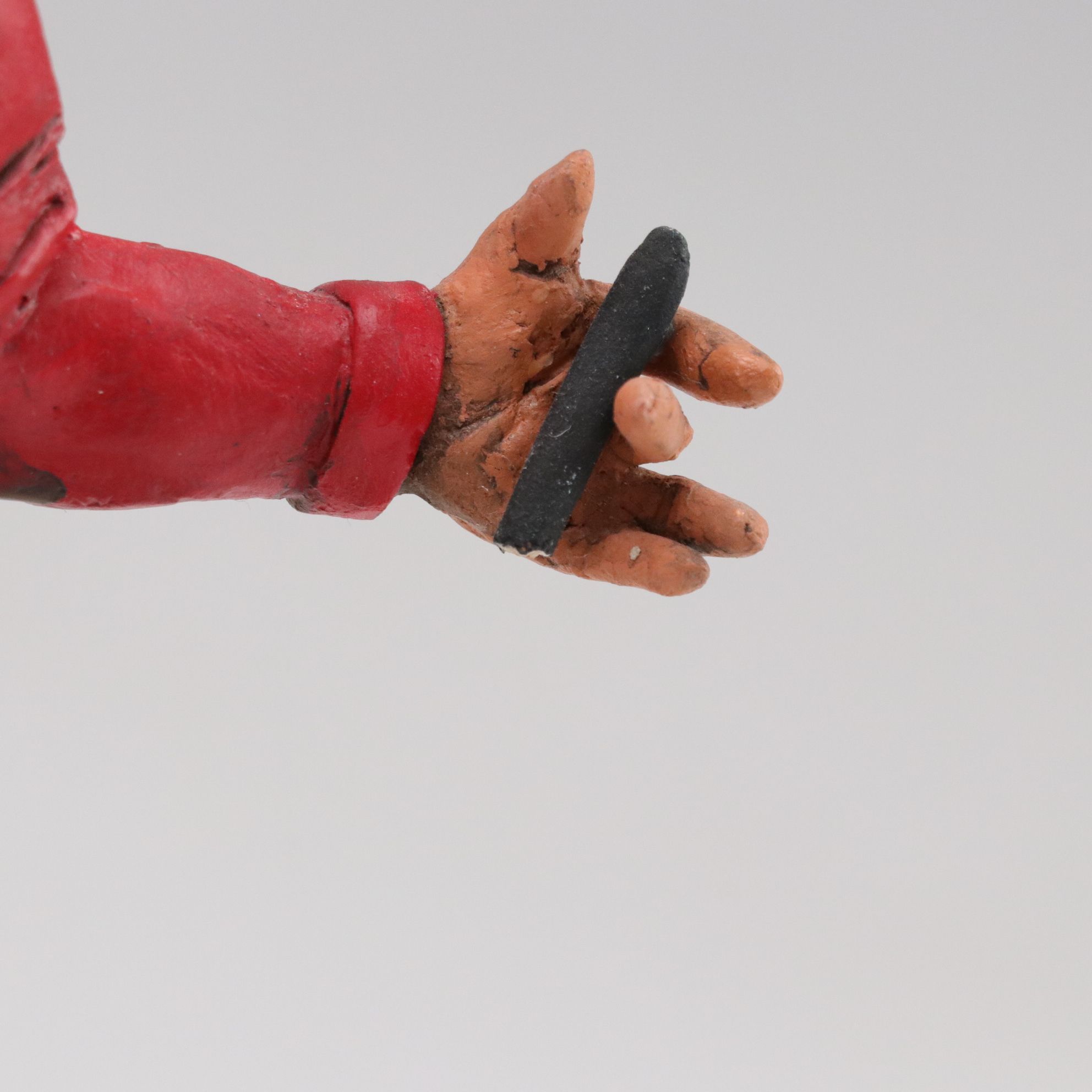 Marilyn T. Reeves Terracotta Sculptures of Golfer and Children Embracing, 2010s