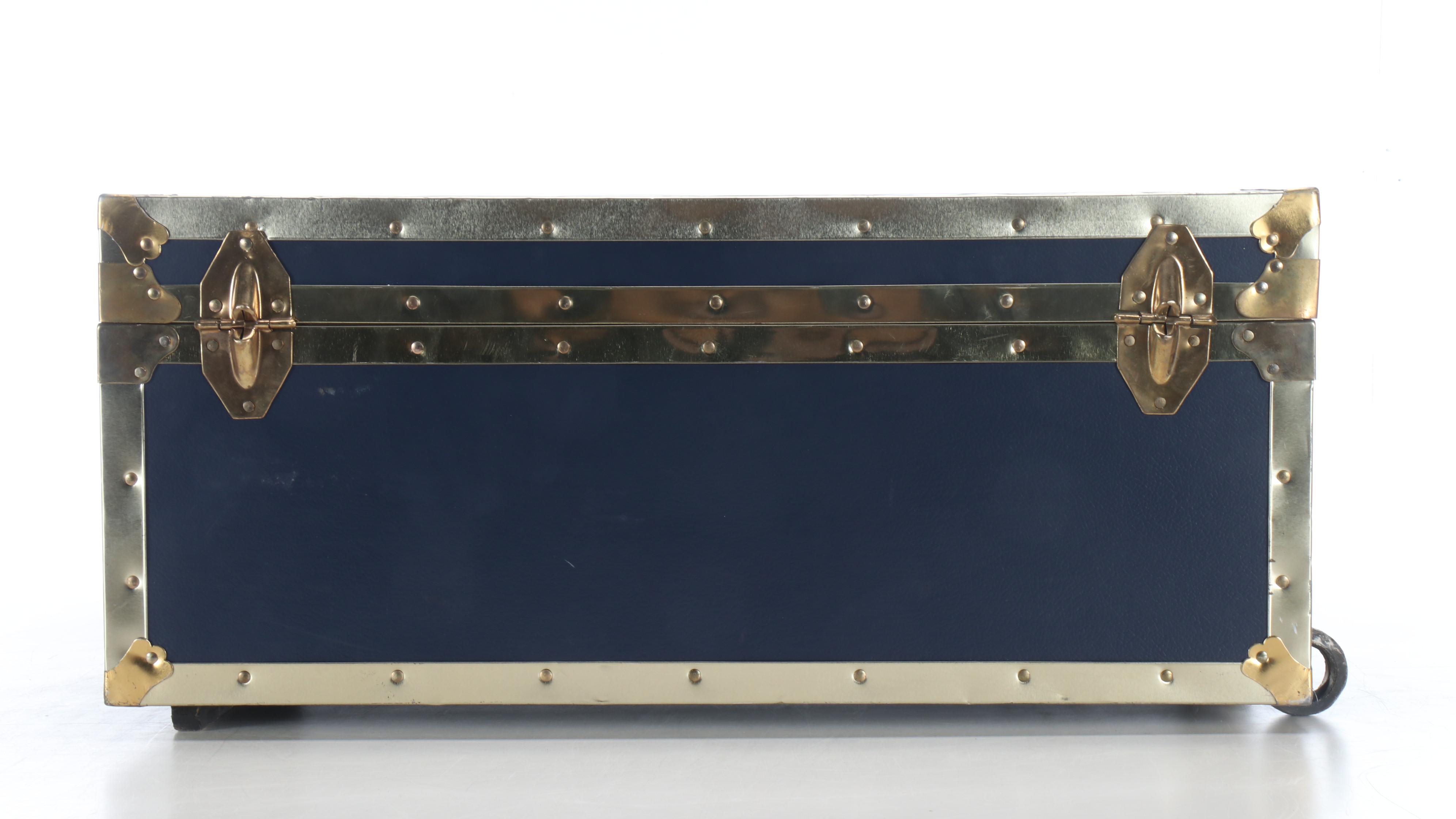 American Flags in Vintage Everlite Chest