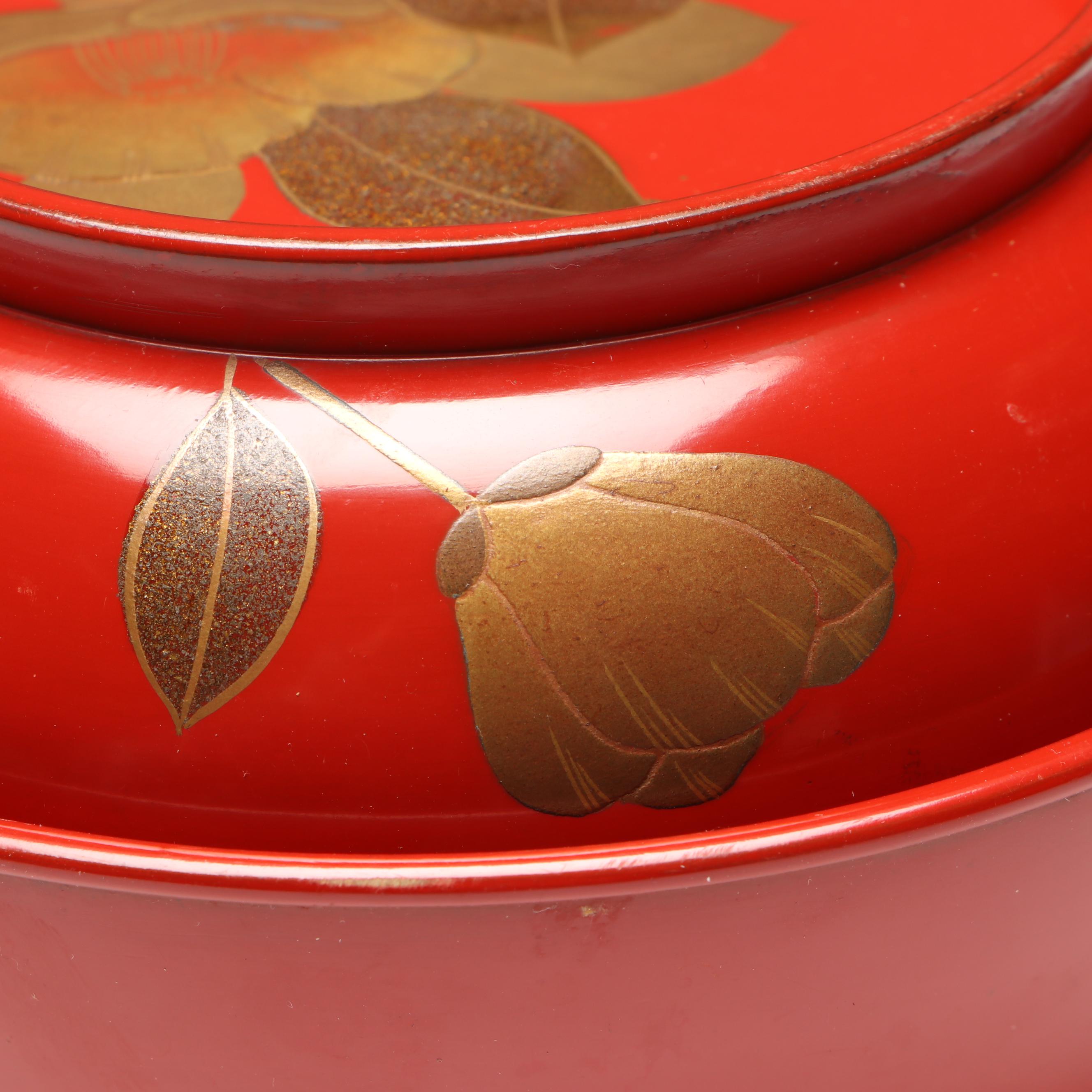 Japanese Style Lacquerware Two-Piece Bowls