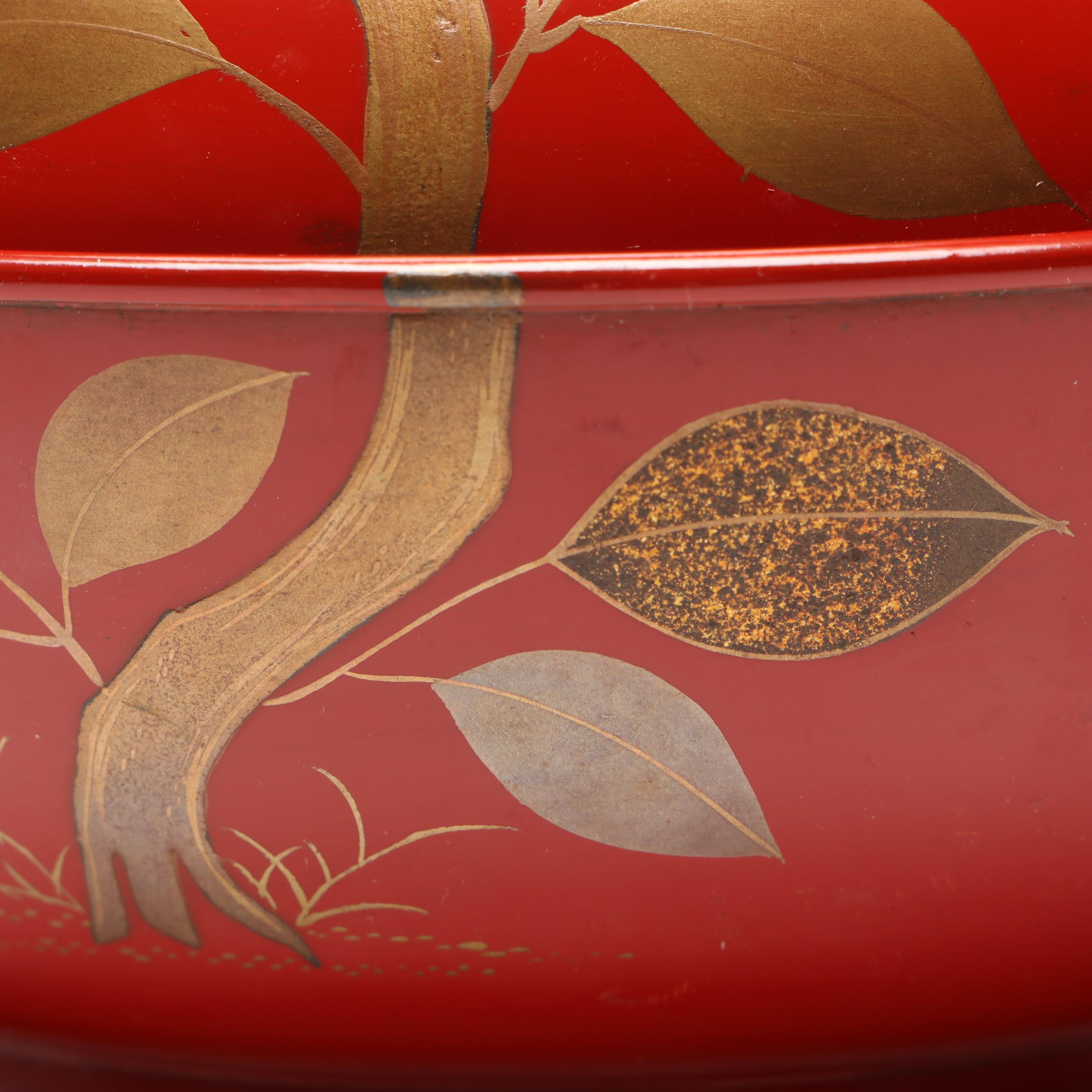 Japanese Style Lacquerware Two-Piece Bowls