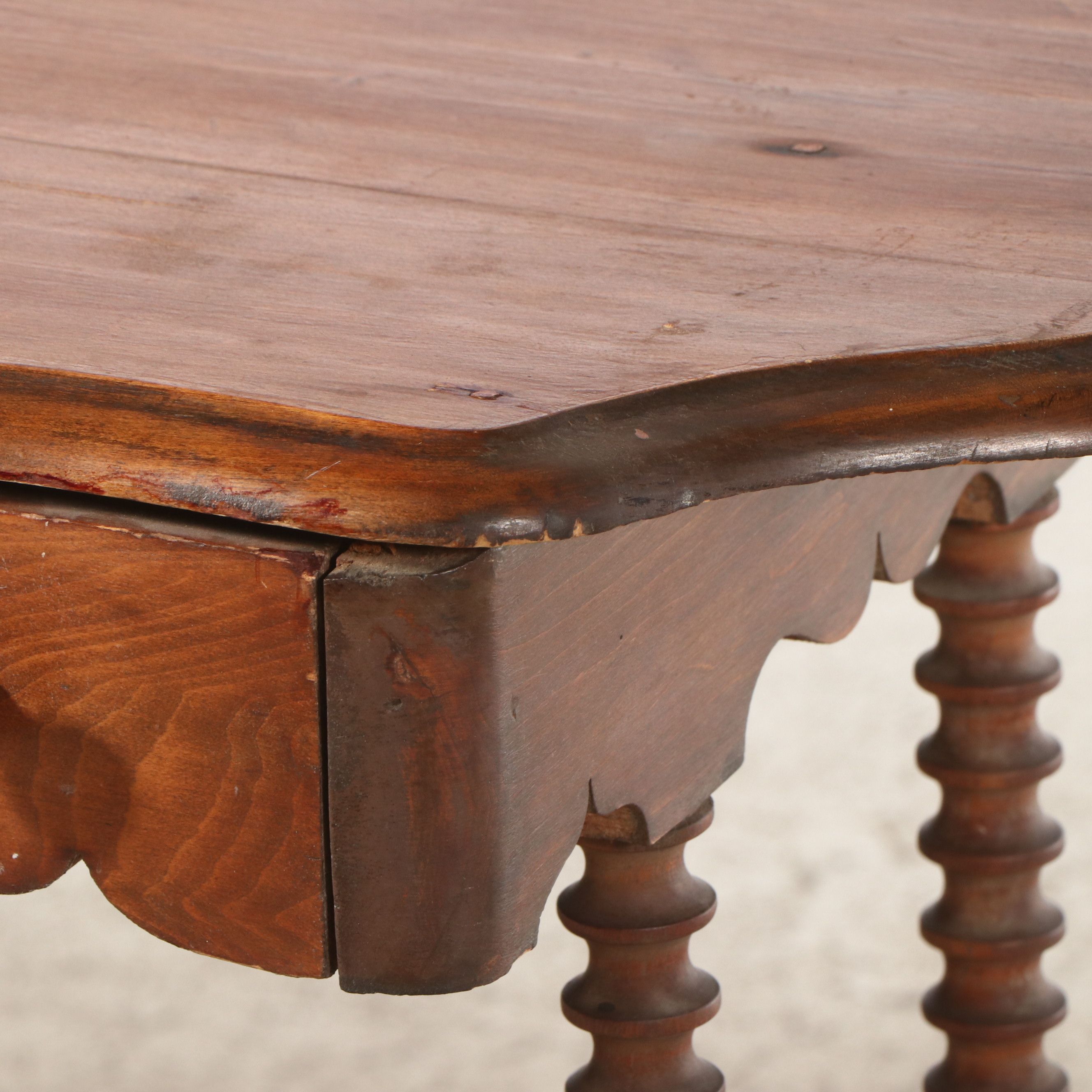 English Arts & Crafts Style Turned Bobbin Leg Table, Late 19th/Early 20th C.