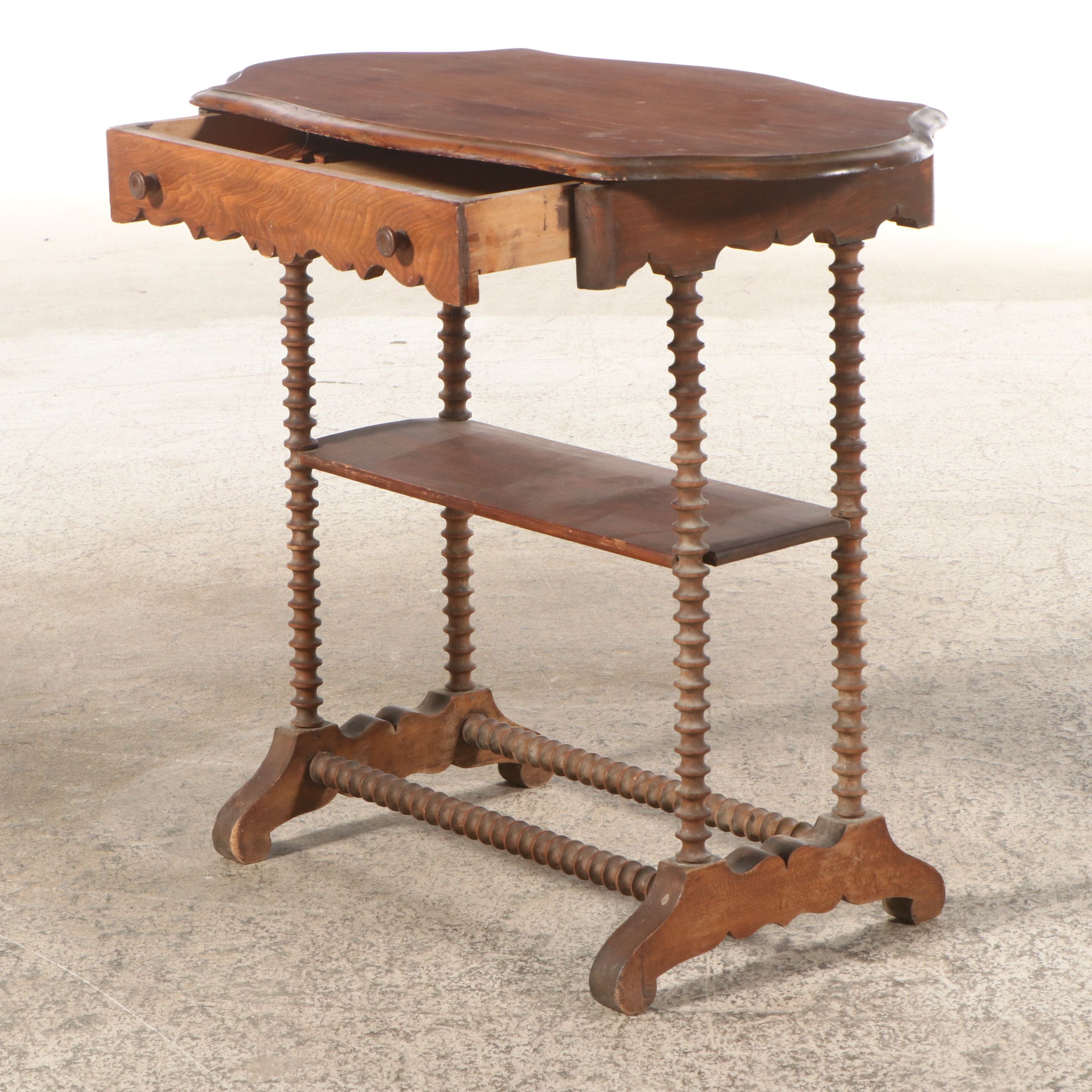 English Arts & Crafts Style Turned Bobbin Leg Table, Late 19th/Early 20th C.