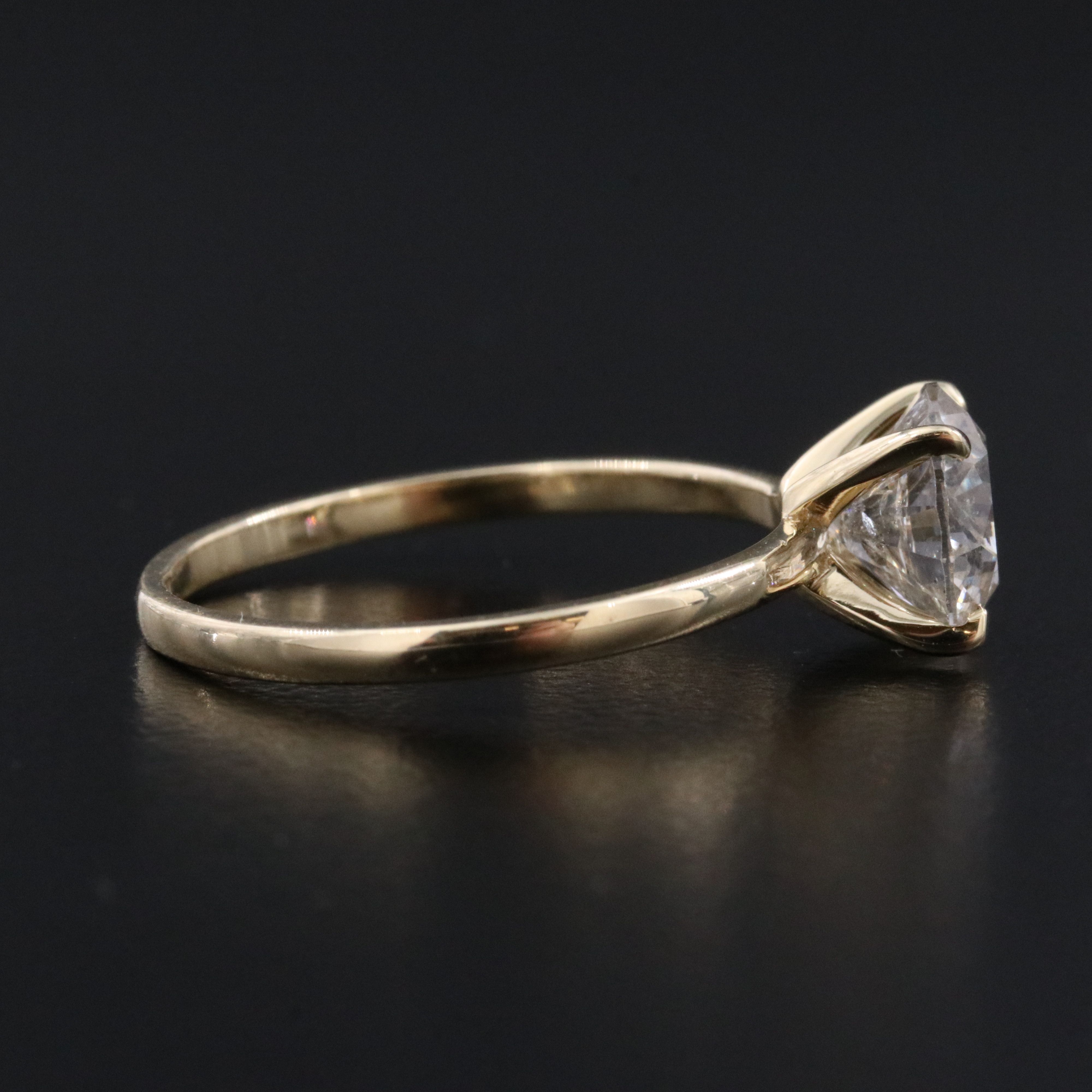 14K 1.57 CT Diamond Solitaire Ring with IGI Jewelry Report