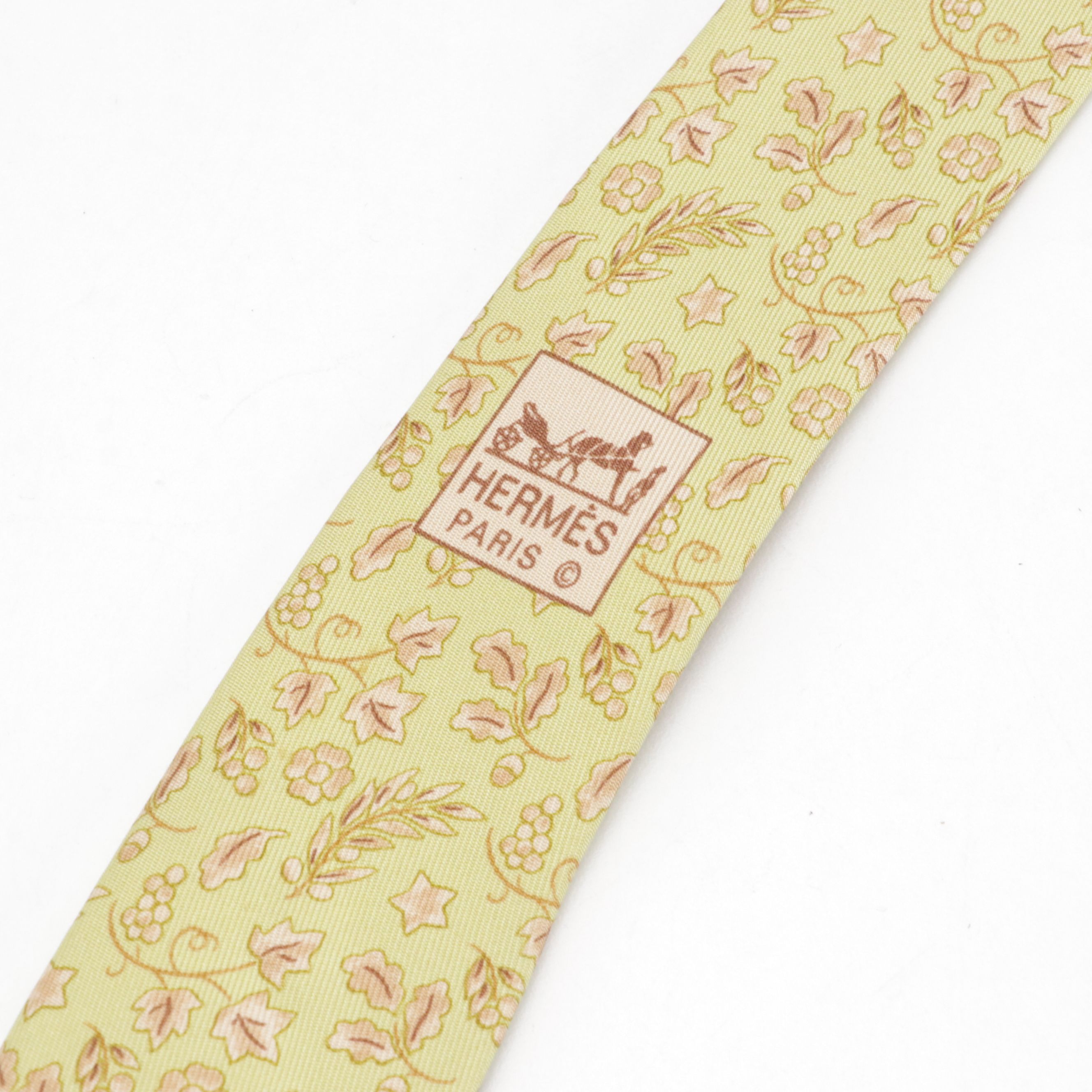 Hermès Hand-Stitched Silk Twill Necktie in Grape Cluster Leaf and Foliate Print