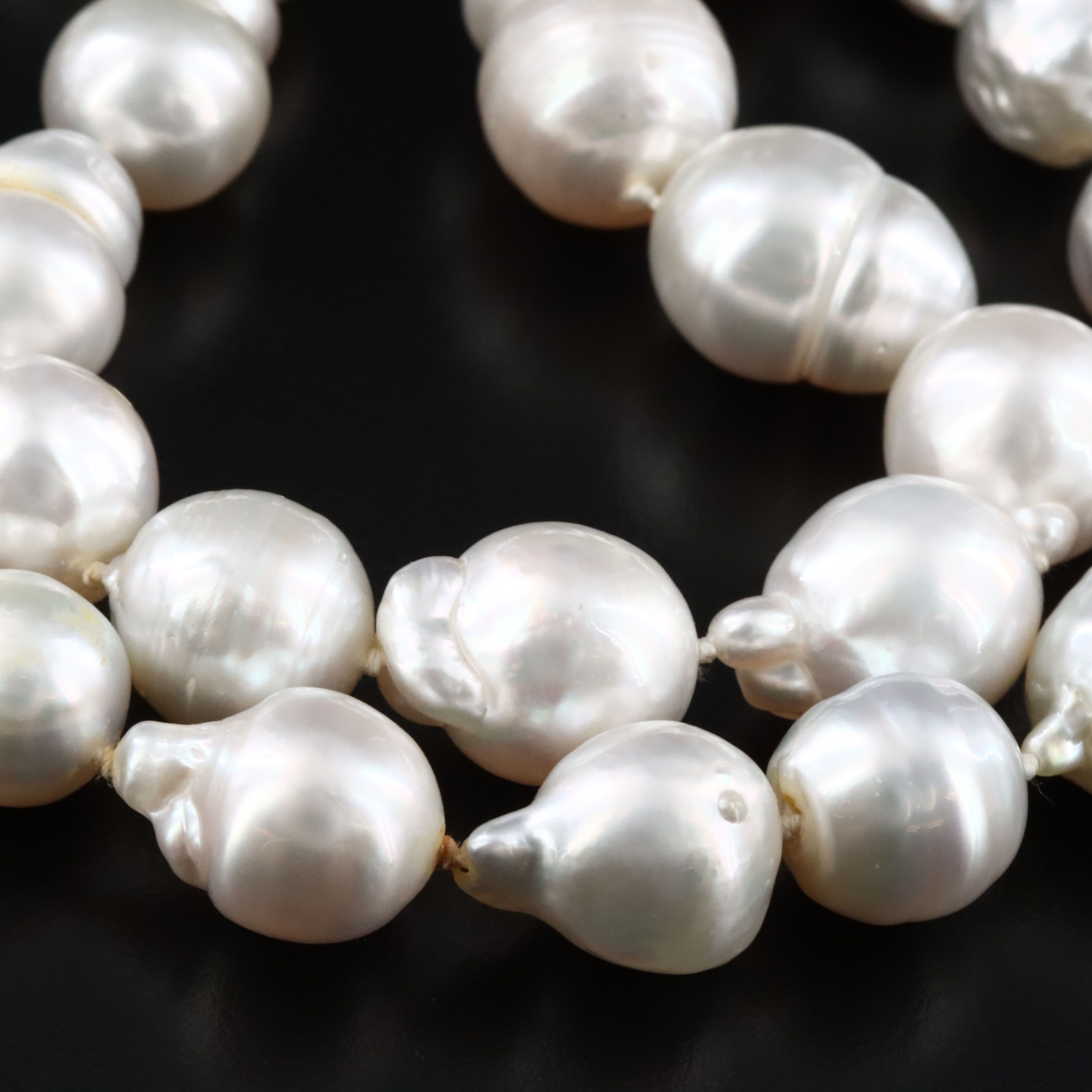 Pearl Necklace with 14K Clasp