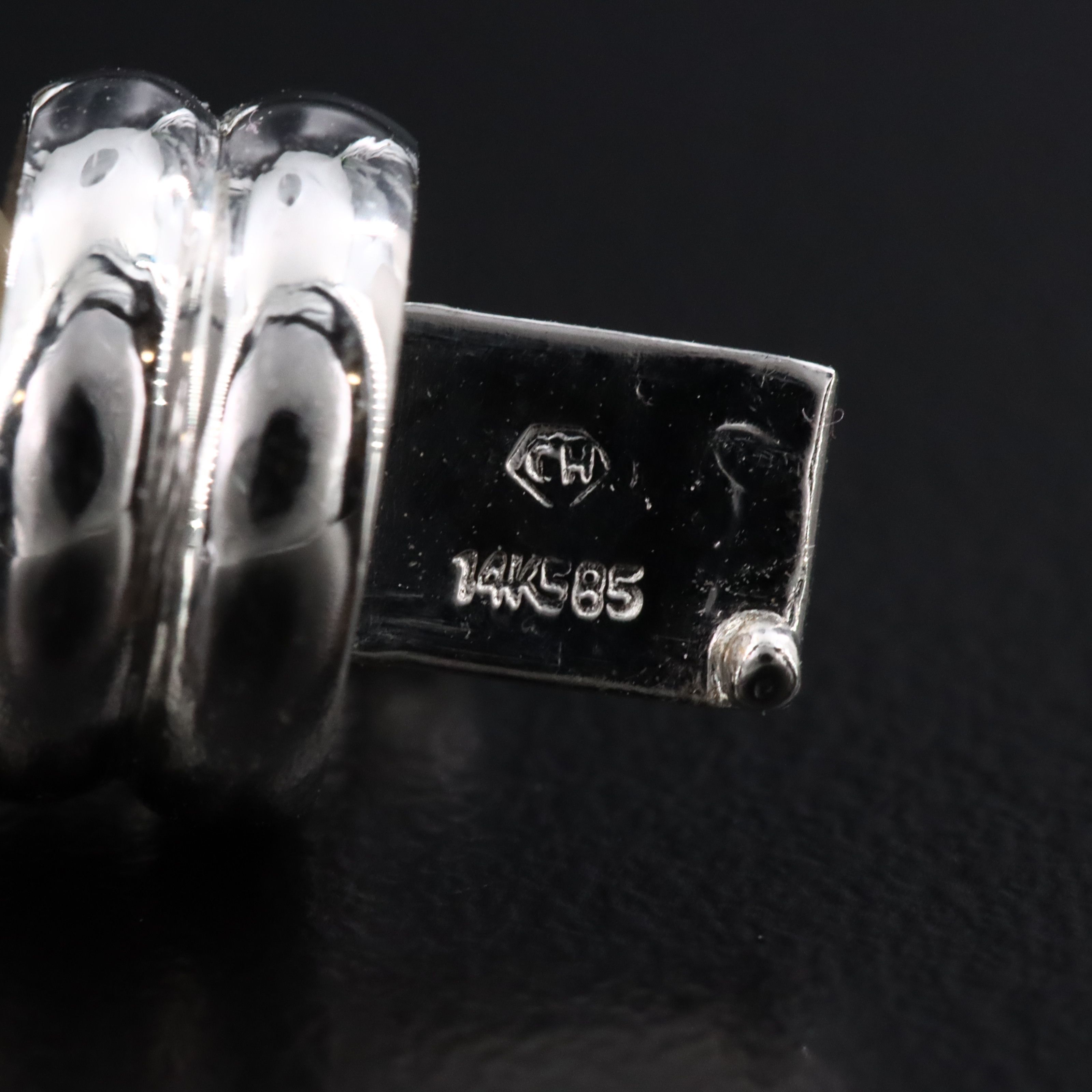 Pearl Necklace with 14K Clasp