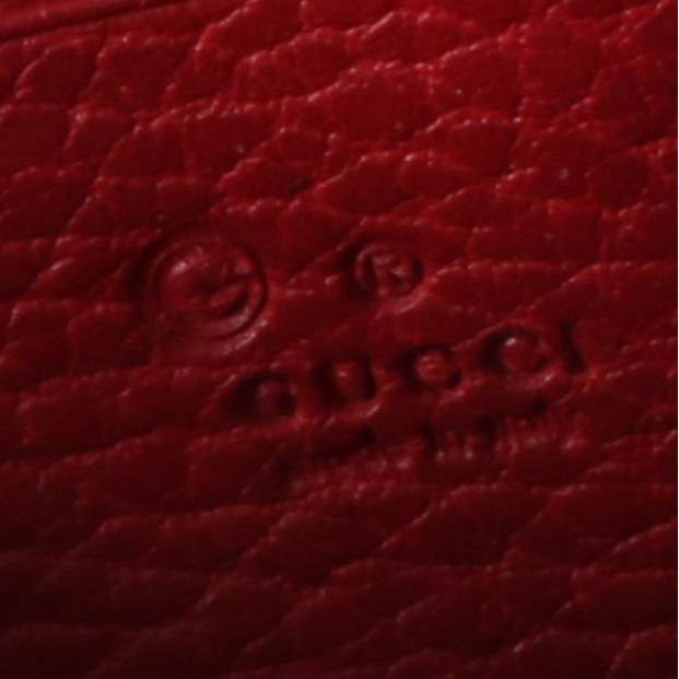 Gucci Interlocking G Crossbody Chain Wallet in Red Pebbled Leather