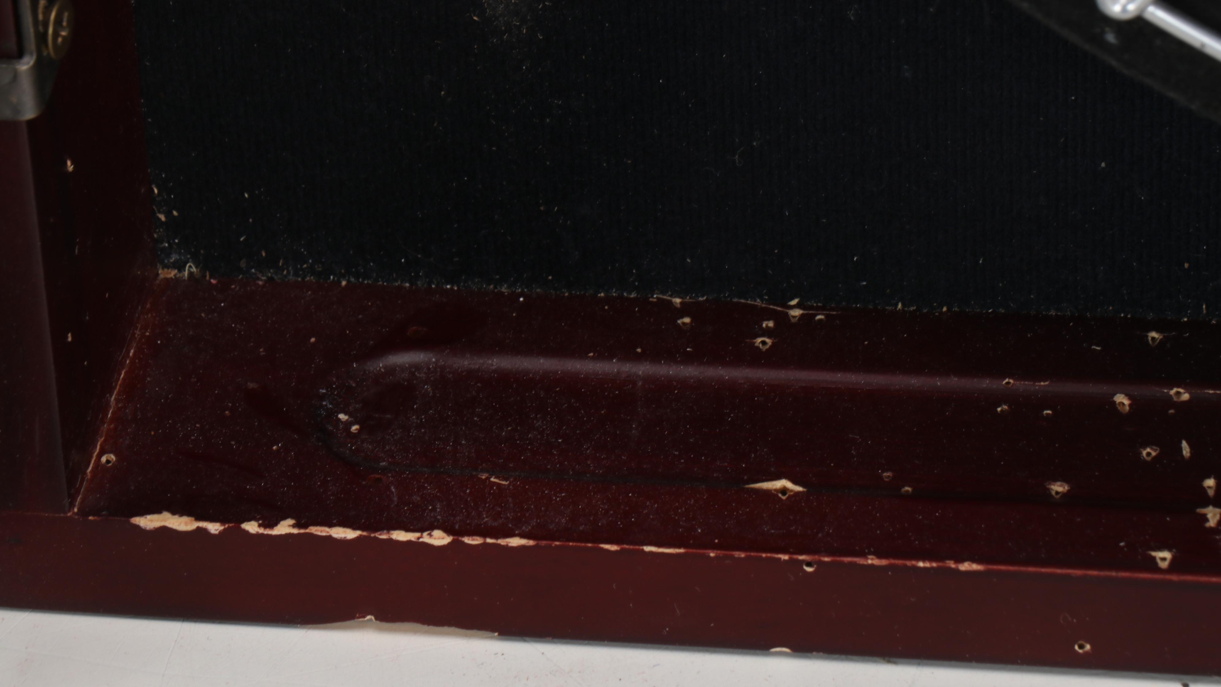 Viper "Shot King" Competition Dart Board with Cabinet and Accessories