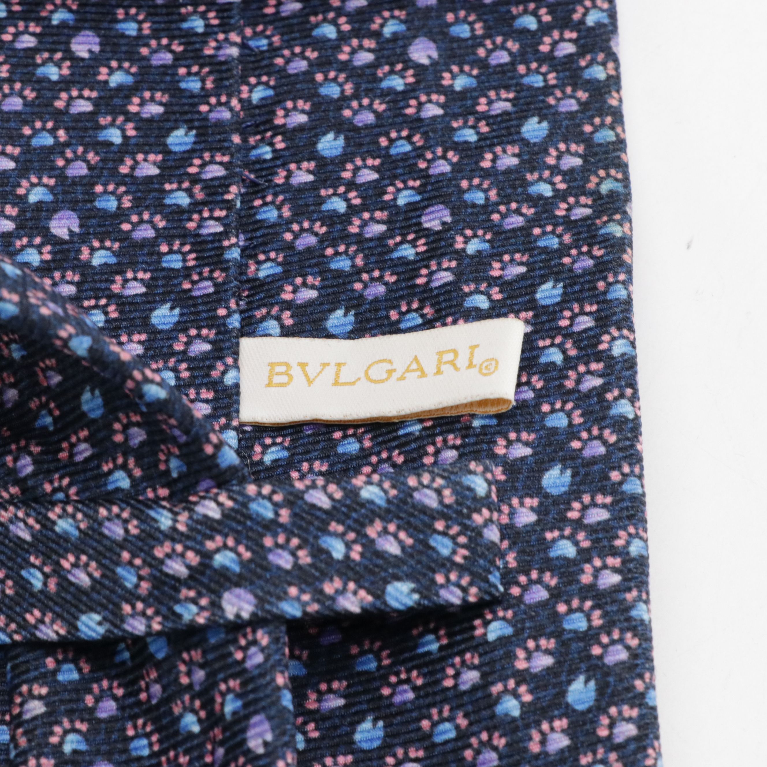 BVLGARI Seven-Fold Hoof and Paw Print Tall Necktie in Silk Jacquard