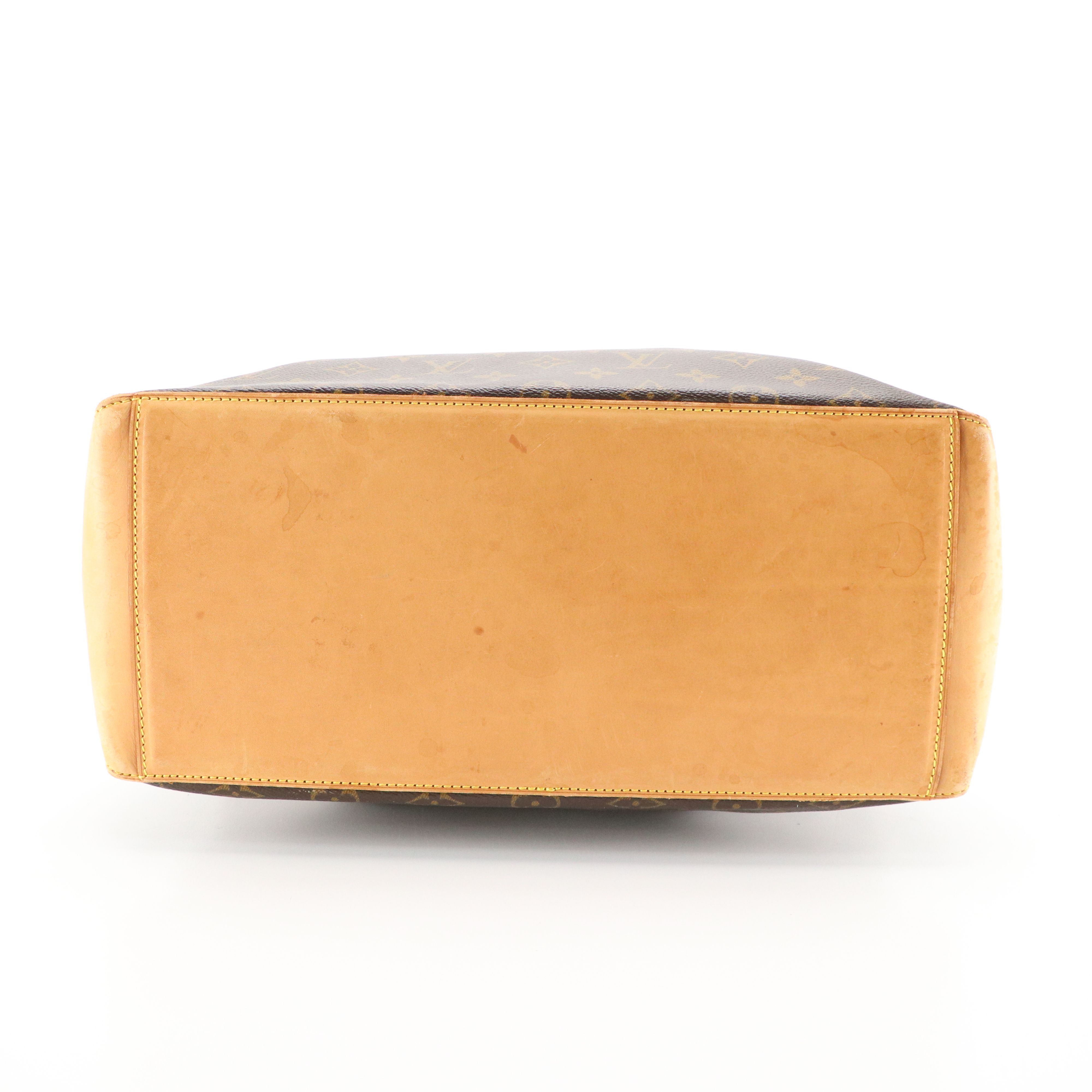 Louis Vuitton Cabas Mezzo Tote in Monogram Canvas and Vachetta Leather