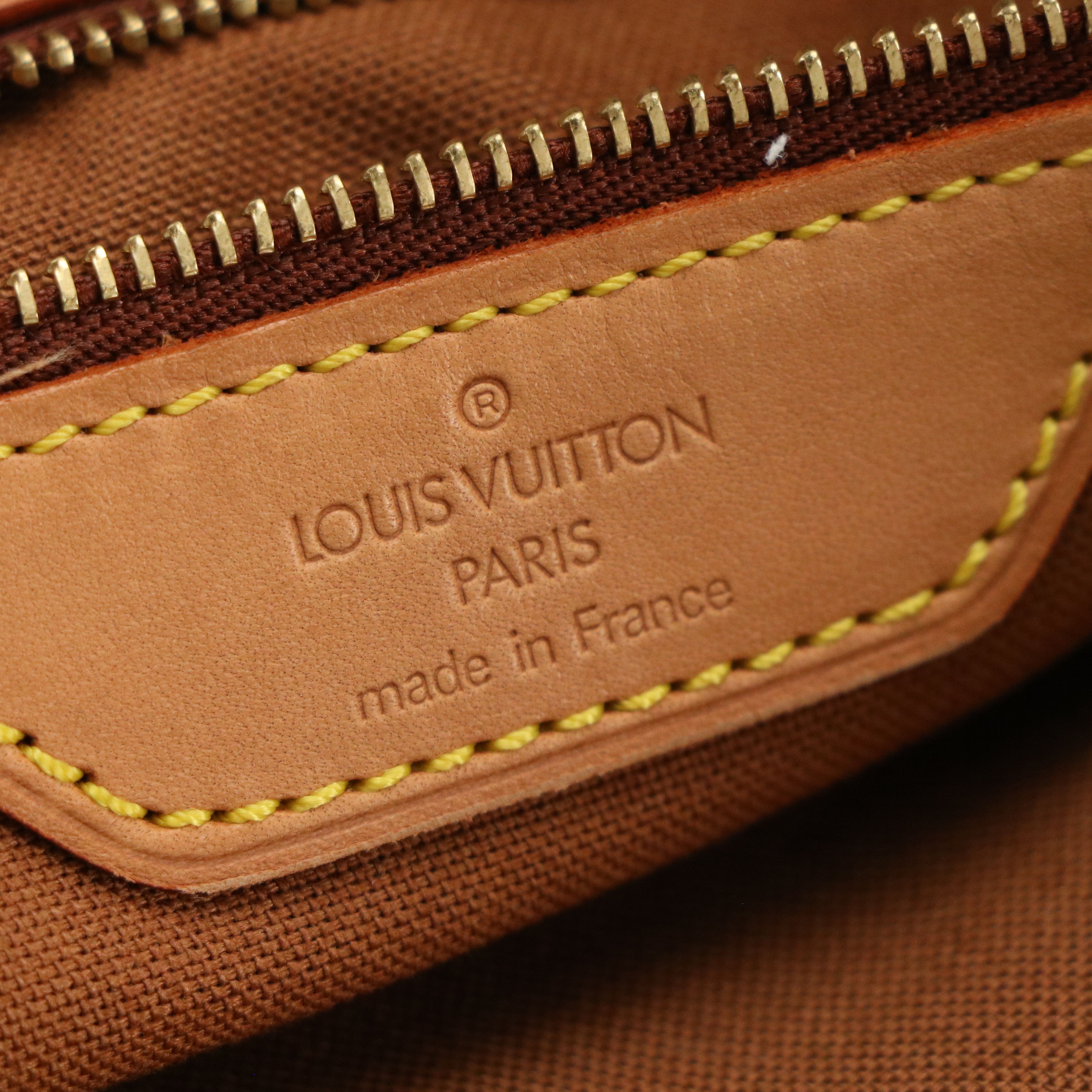 Louis Vuitton Cabas Mezzo Tote in Monogram Canvas and Vachetta Leather