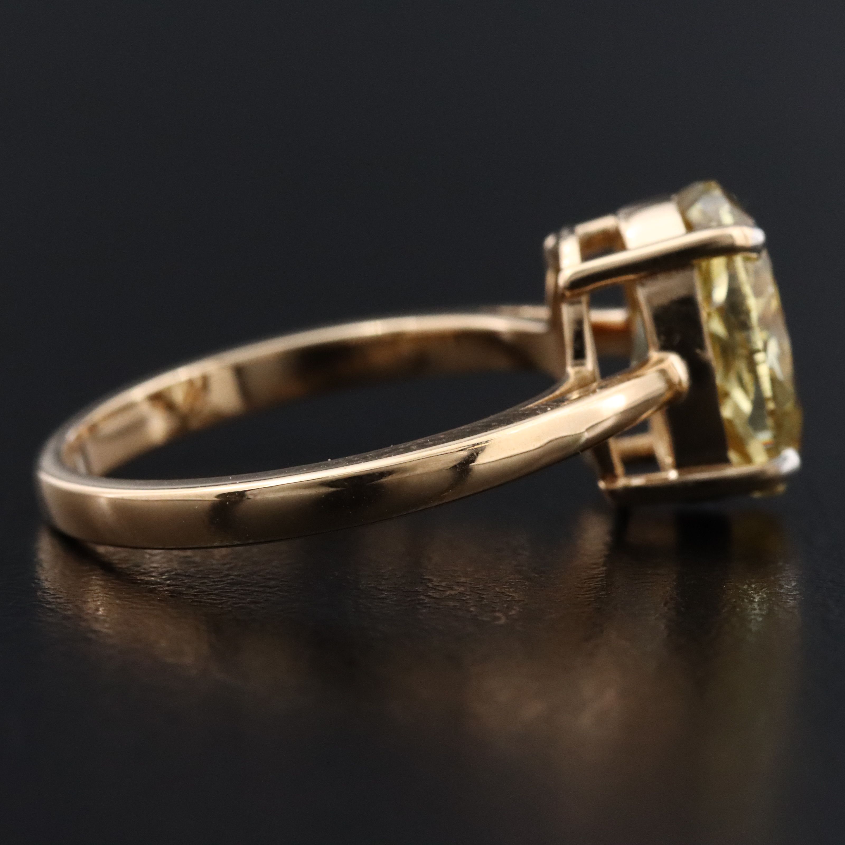 18K 3.08 CT Fancy Intense Yellow Lab Grown Diamond Ring with IGI Report