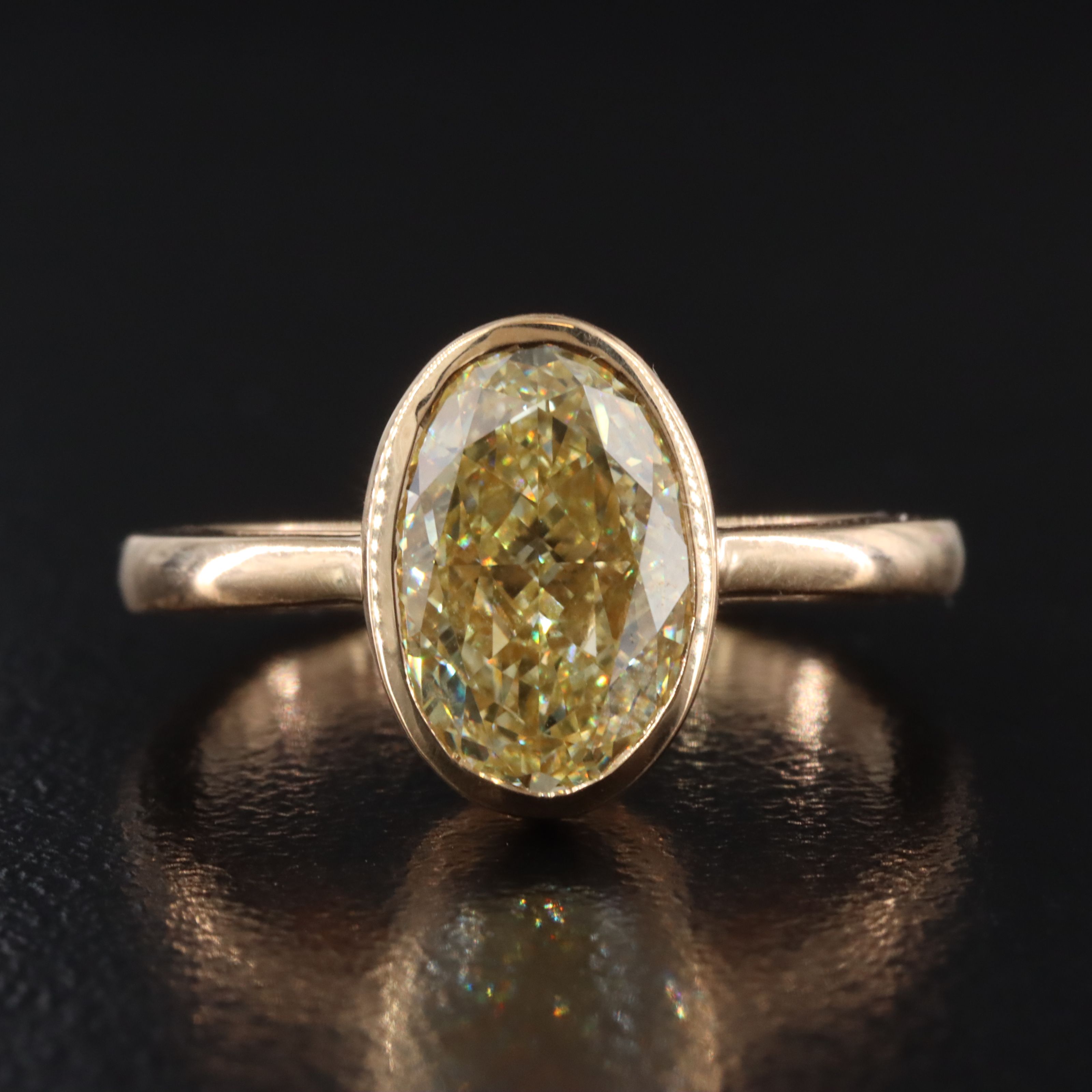 18K 3.01 CT Lab Grown Fancy Yellow Diamond Solitaire Ring with IGI Report