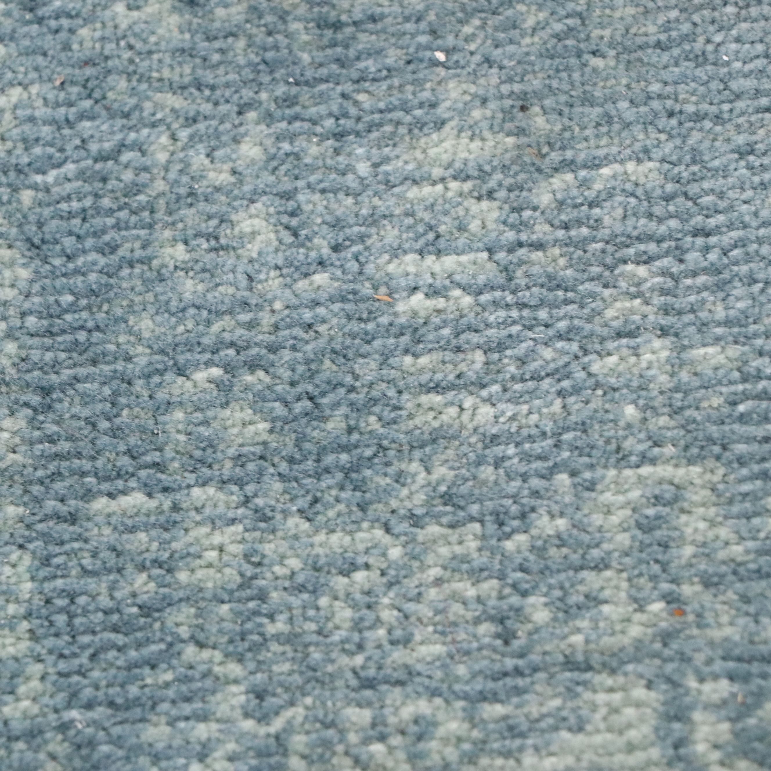 6' Round Machine Made Contemporary Area Rug