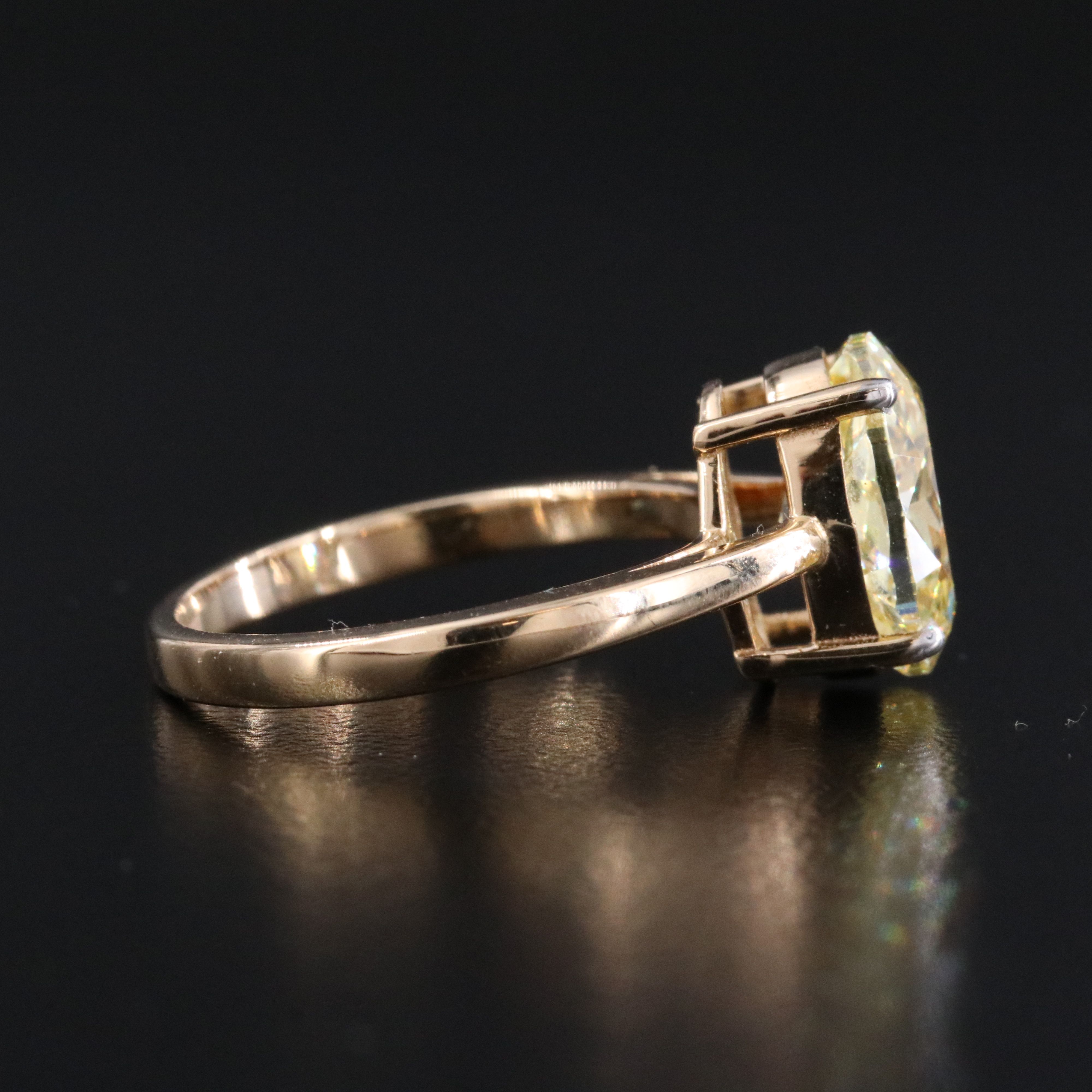 18K 3.01 CT Fancy Intense Yellow Lab Grown Diamond Ring with IGI Report