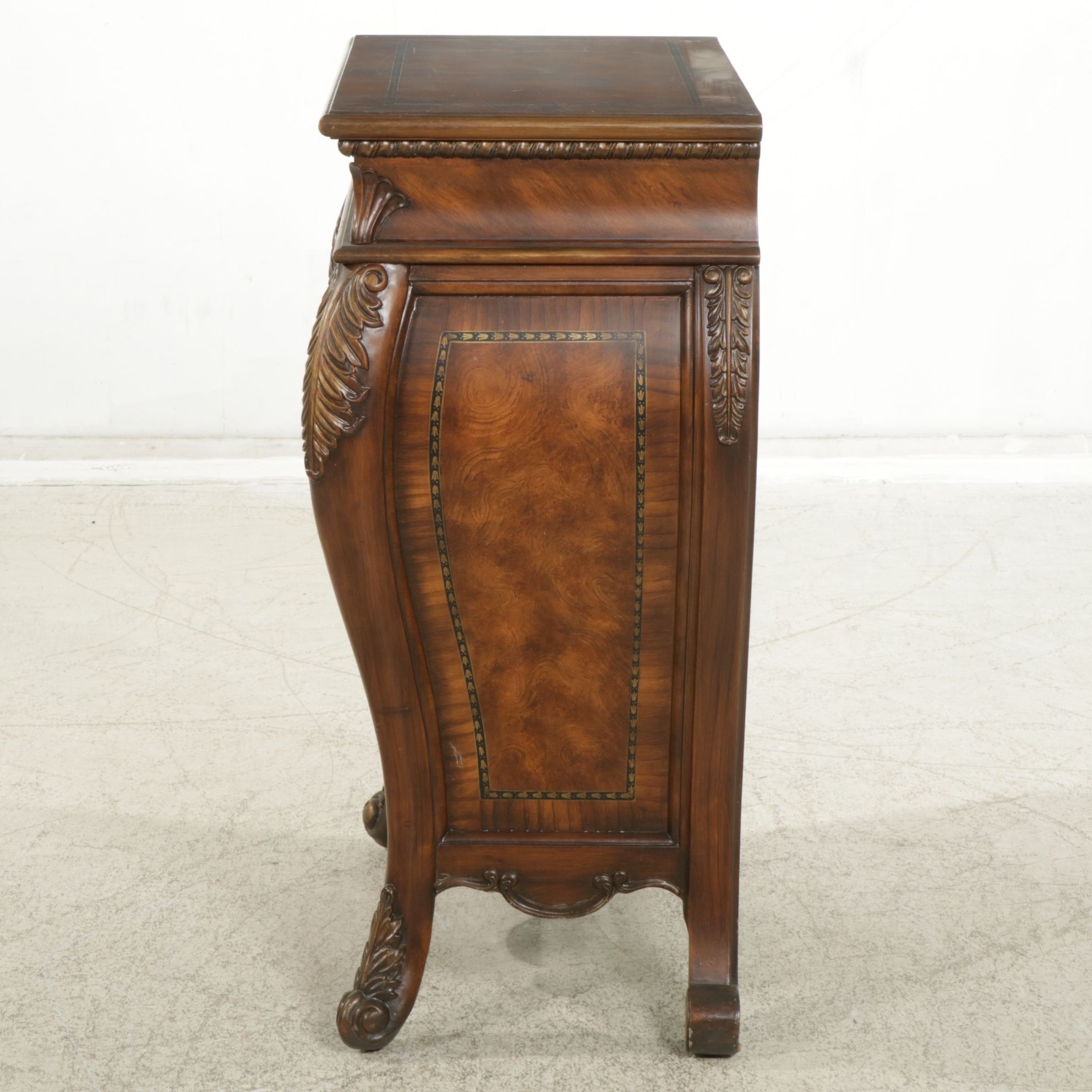 Dutch Baroque Style Bombé Fall-Front Desk, Late 20th to 21st Century