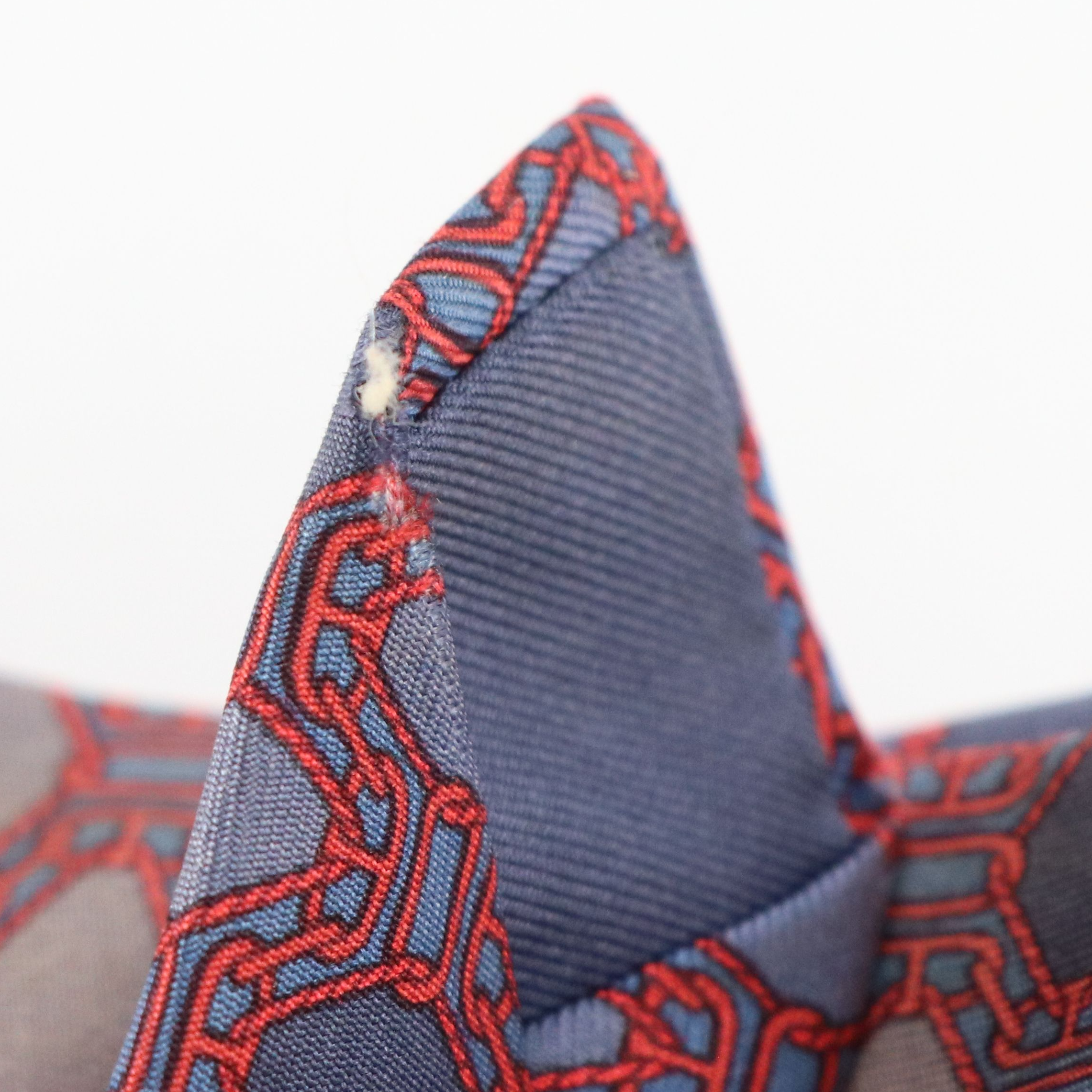 Hermès Geometric Chain Pattern Necktie in Silk Twill