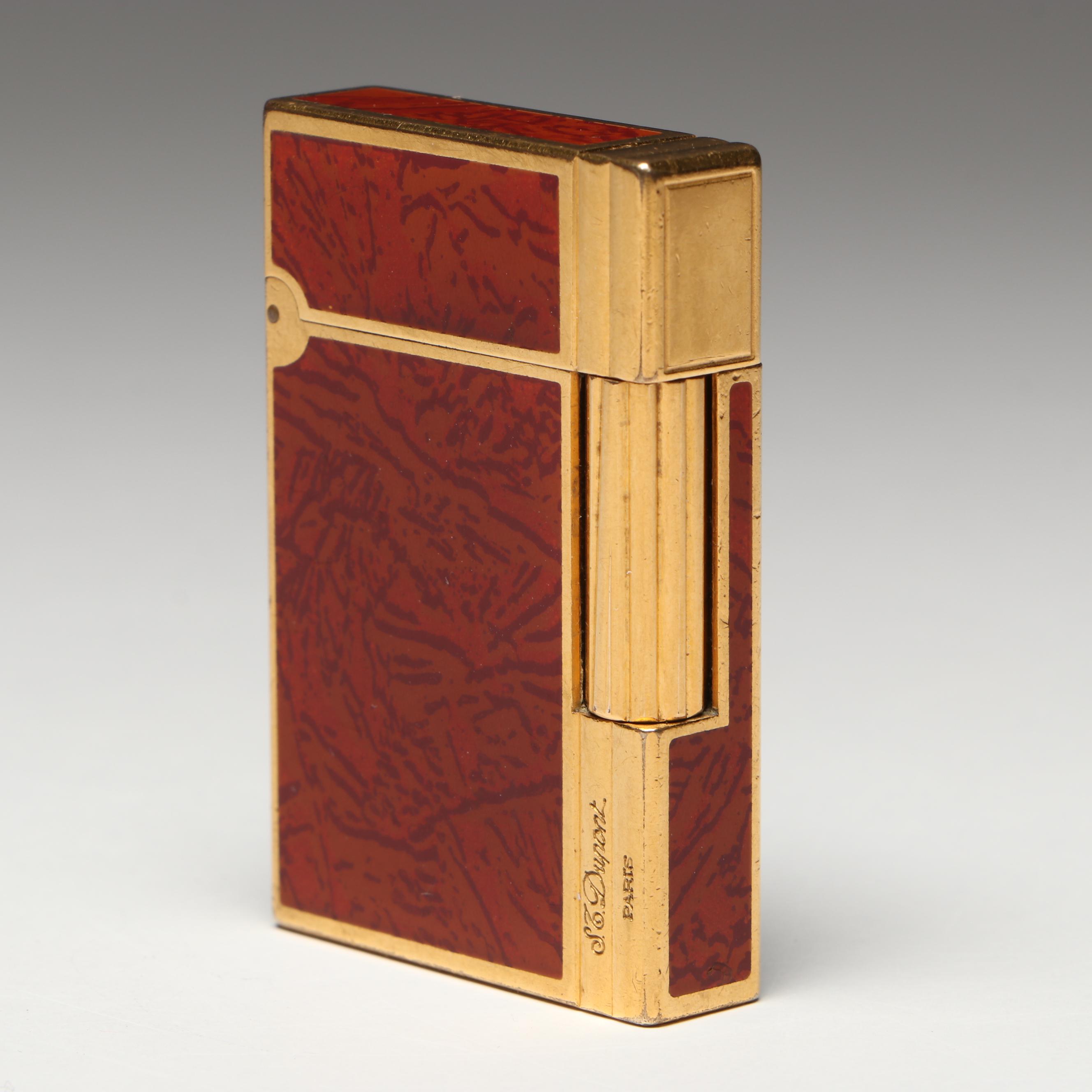 S.T. Dupont Laque de Chine Gold Tone Lighter