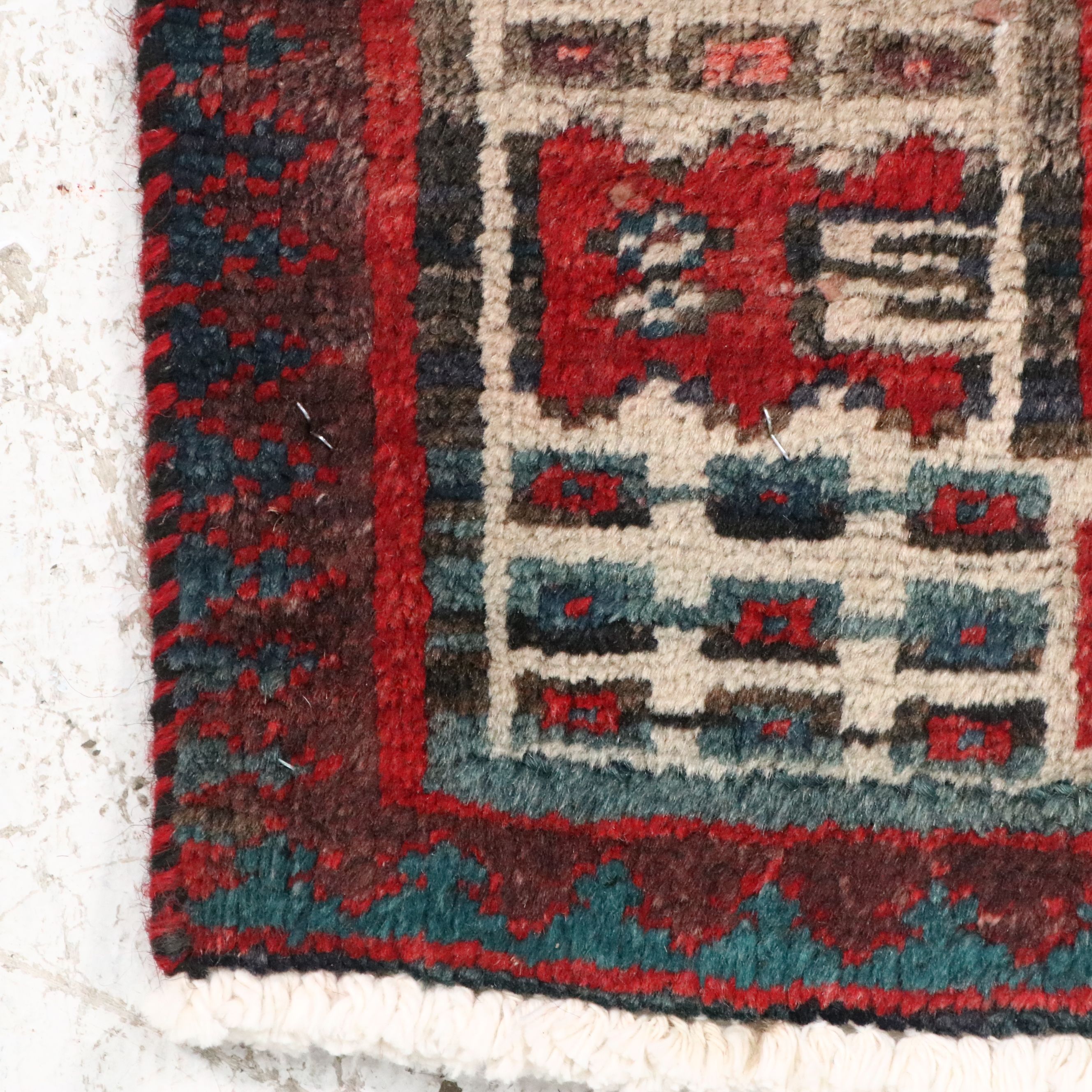 3'1 x 5'8 Hand-Knotted Persian Sarab Area Rug