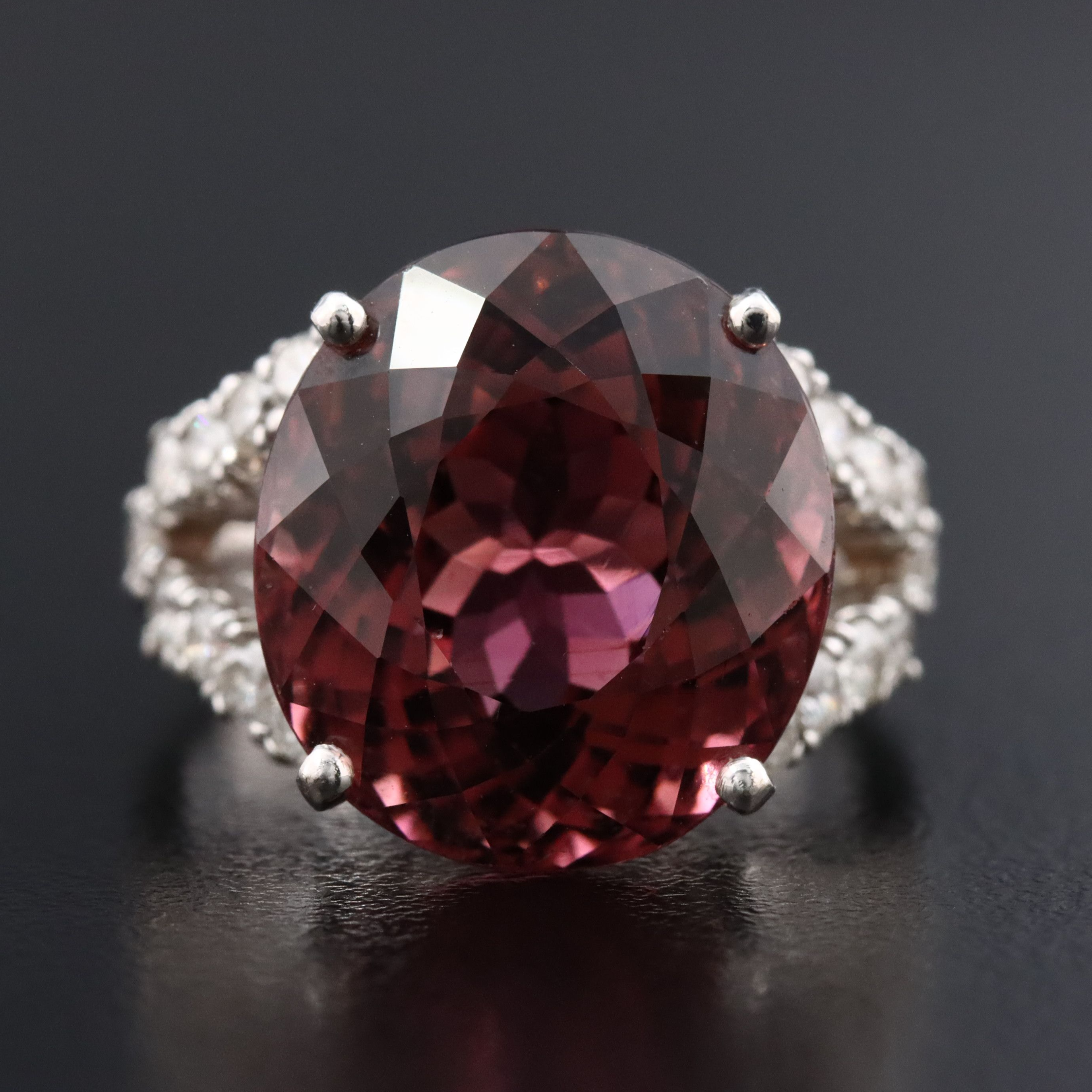 14K 14.36 CT Tourmaline and Diamond Ring