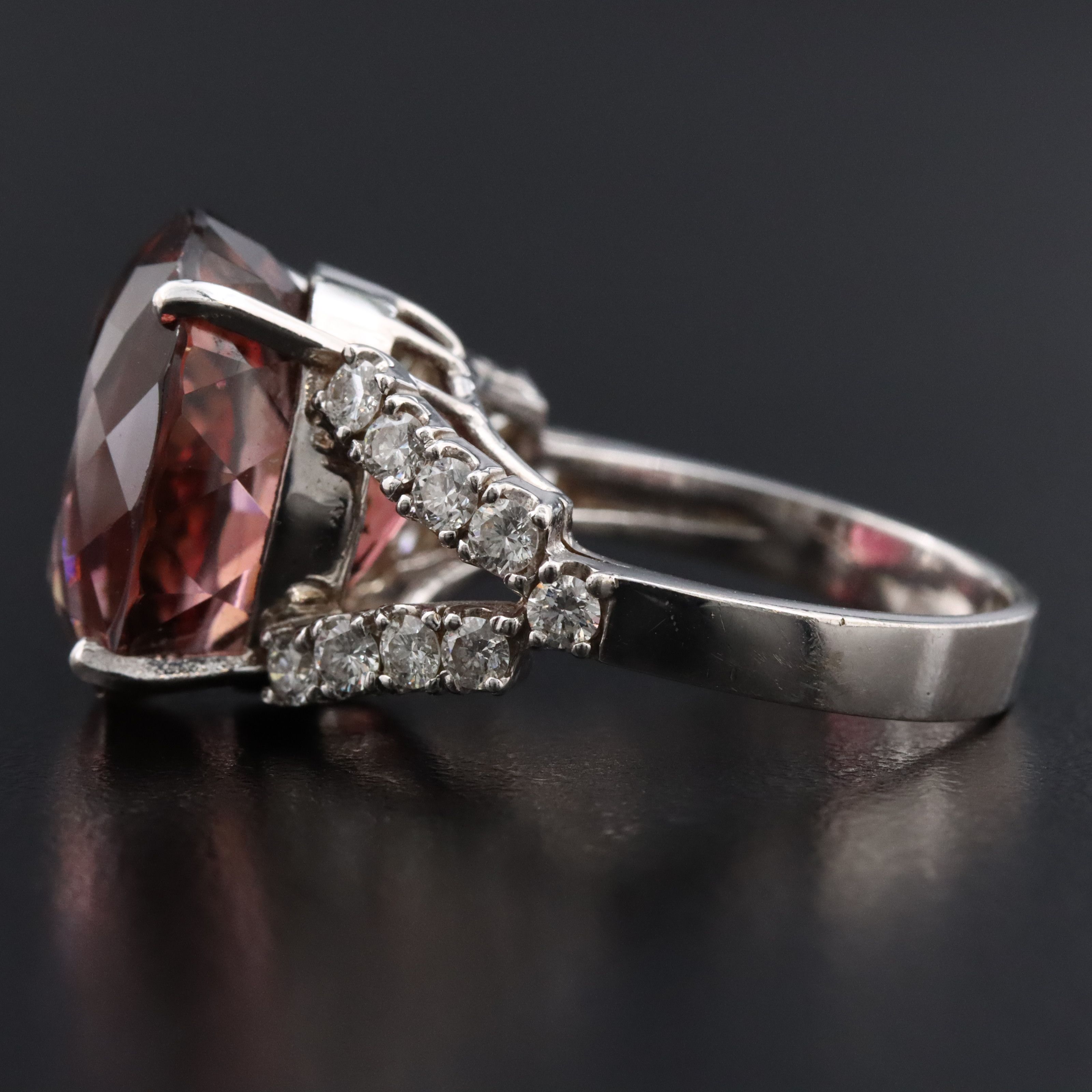 14K 14.36 CT Tourmaline and Diamond Ring