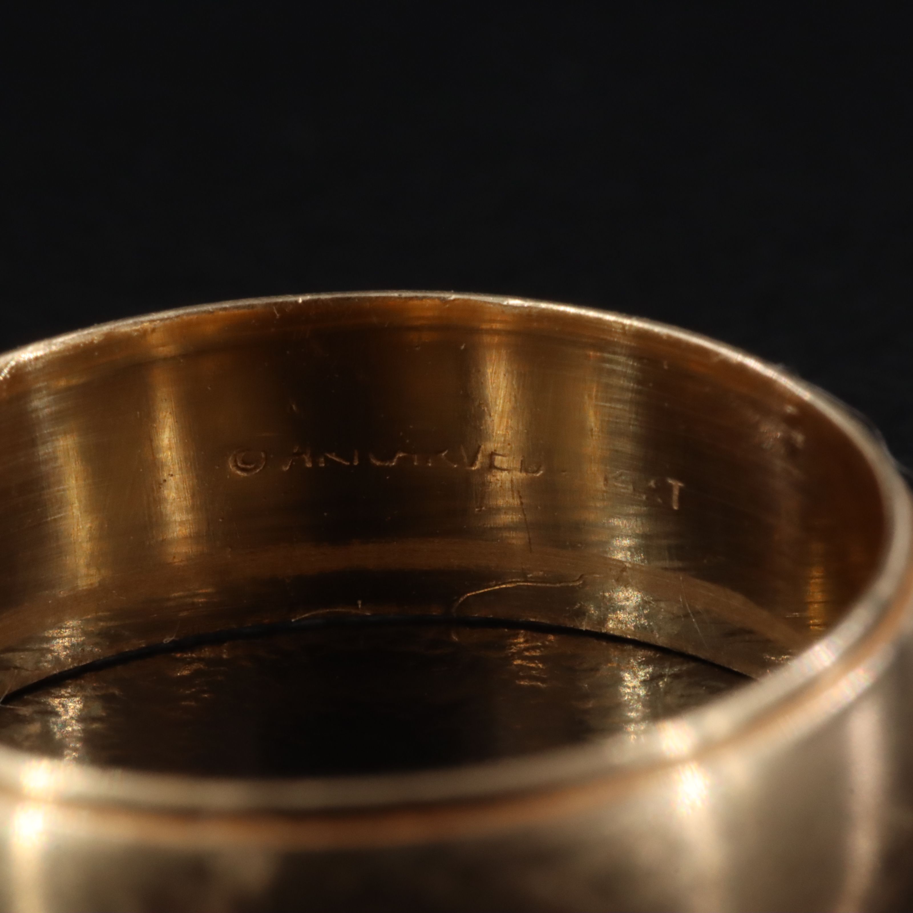 Vintage ArtCarved 14K Ridged Ring