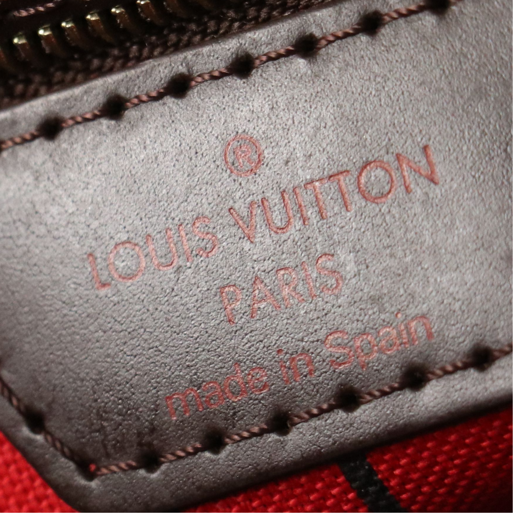 Louis Vuitton Neverfull MM Tote in Damier Ebene Canvas and Brown Leather