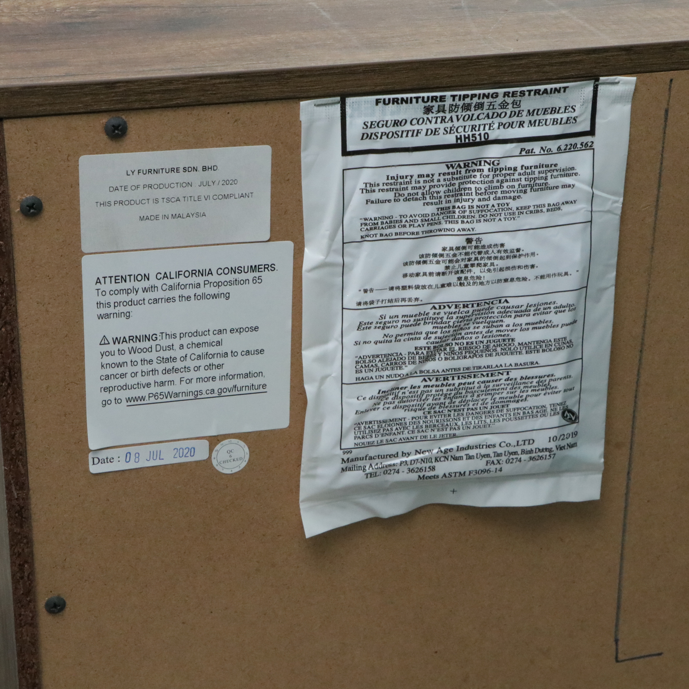 Ly Furniture Modern Farmhouse Style Six-Drawer Chest