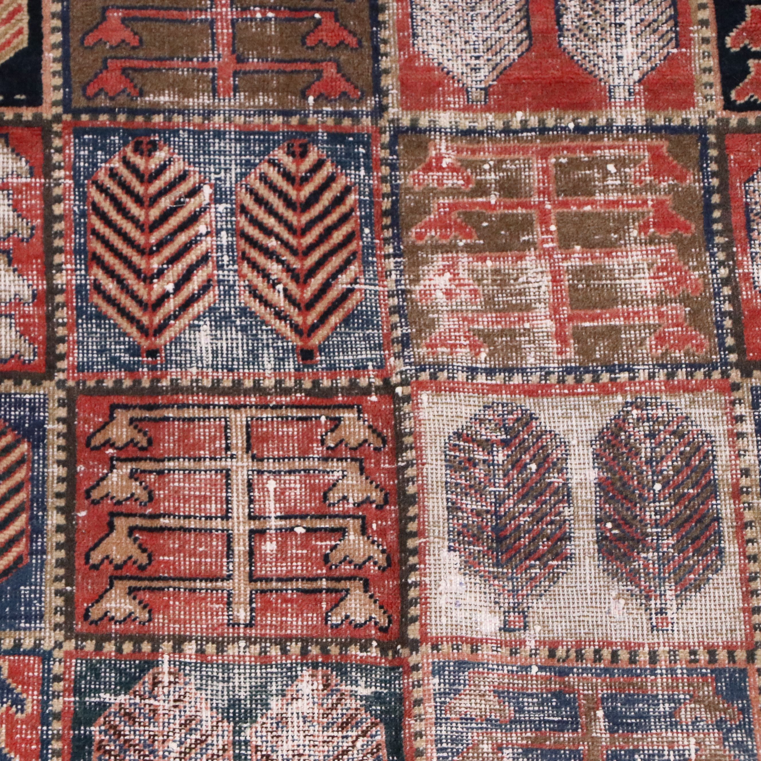 4'6 x 8'11 Hand-Knotted Persian Bakhtiari Area Rug