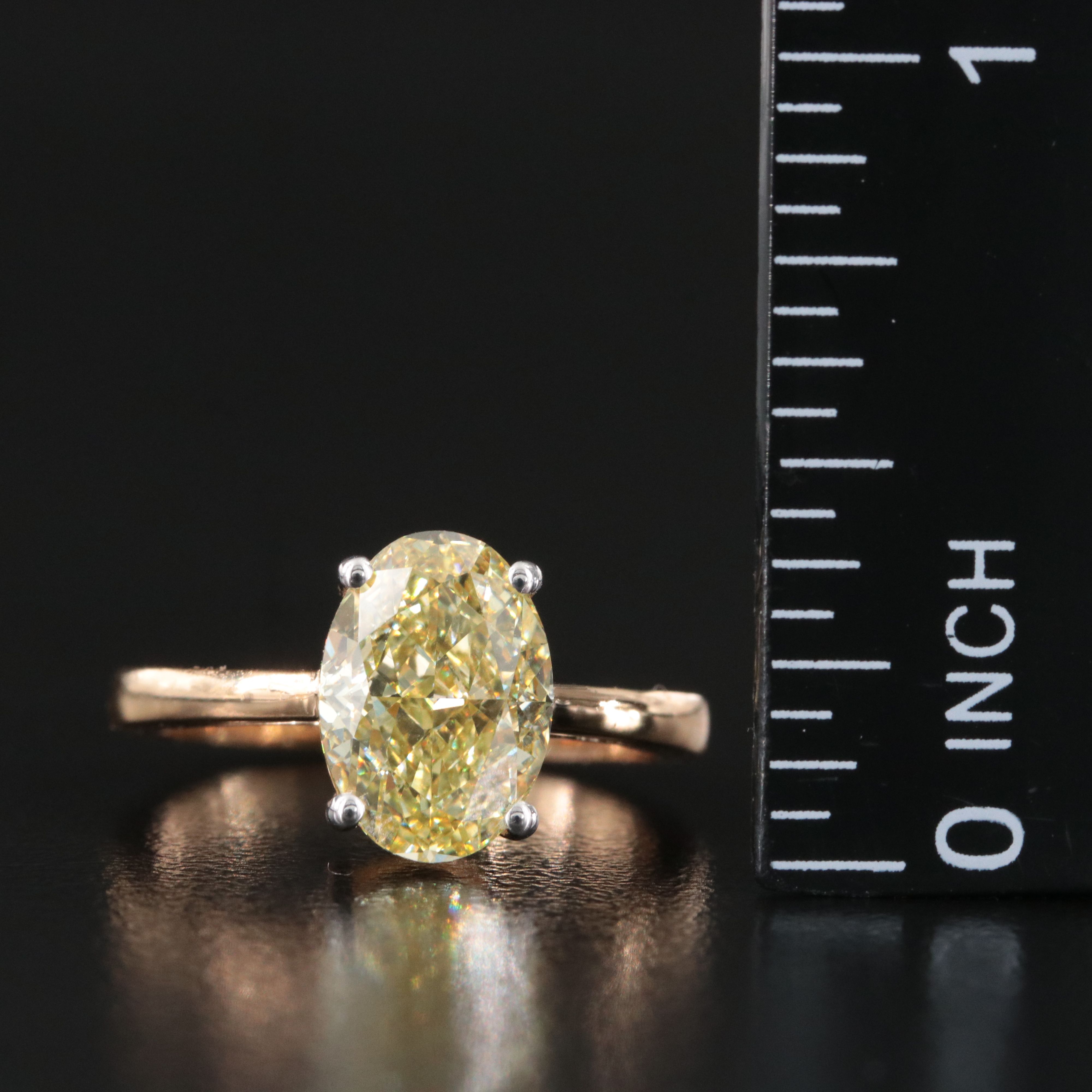 18K 3.07 CT Lab Grown Diamond Ring with IGI Report