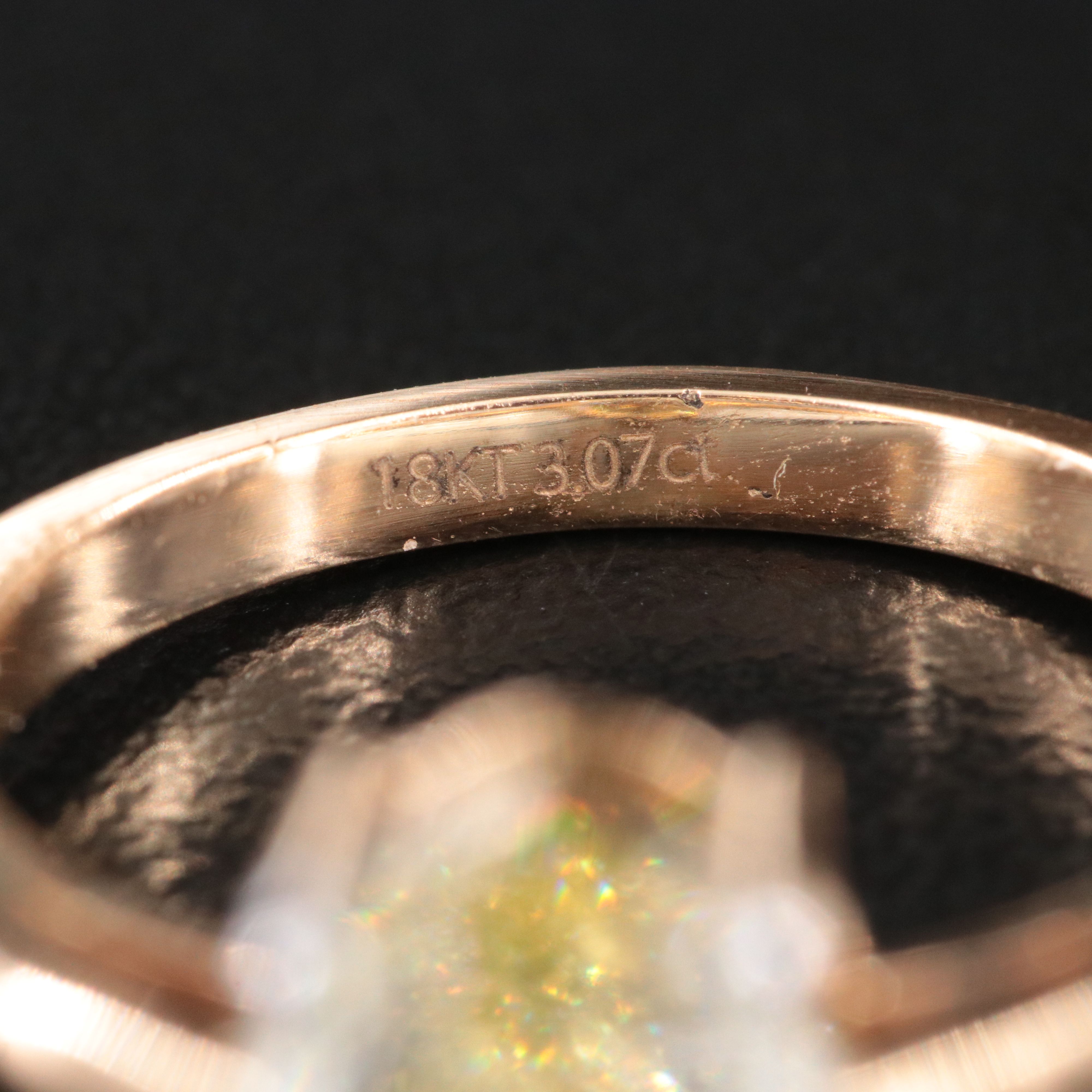 18K 3.07 CT Lab Grown Diamond Ring with IGI Report