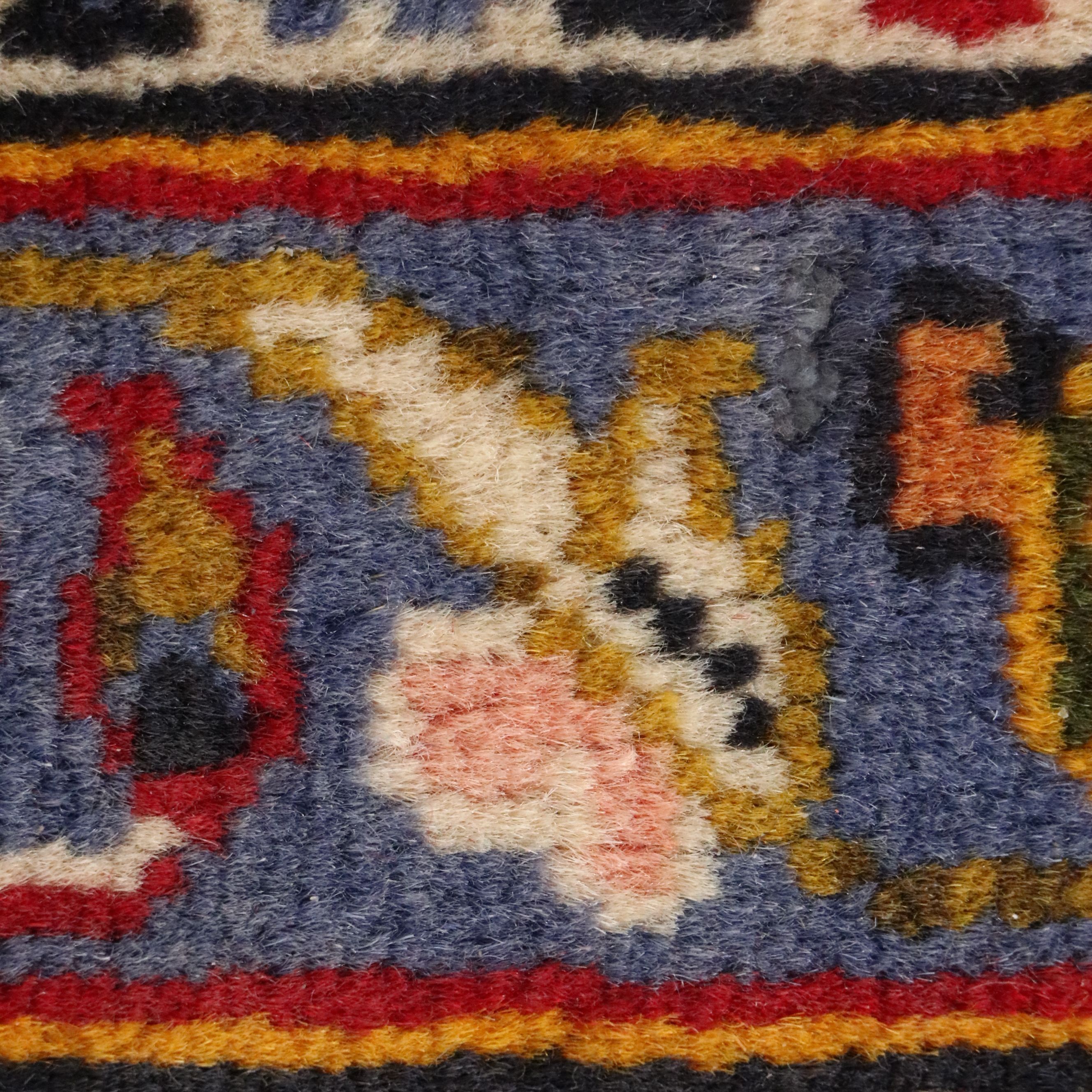 9'5 x 12'5 Hand-Knotted Persian Kashan Room-Sized Rug