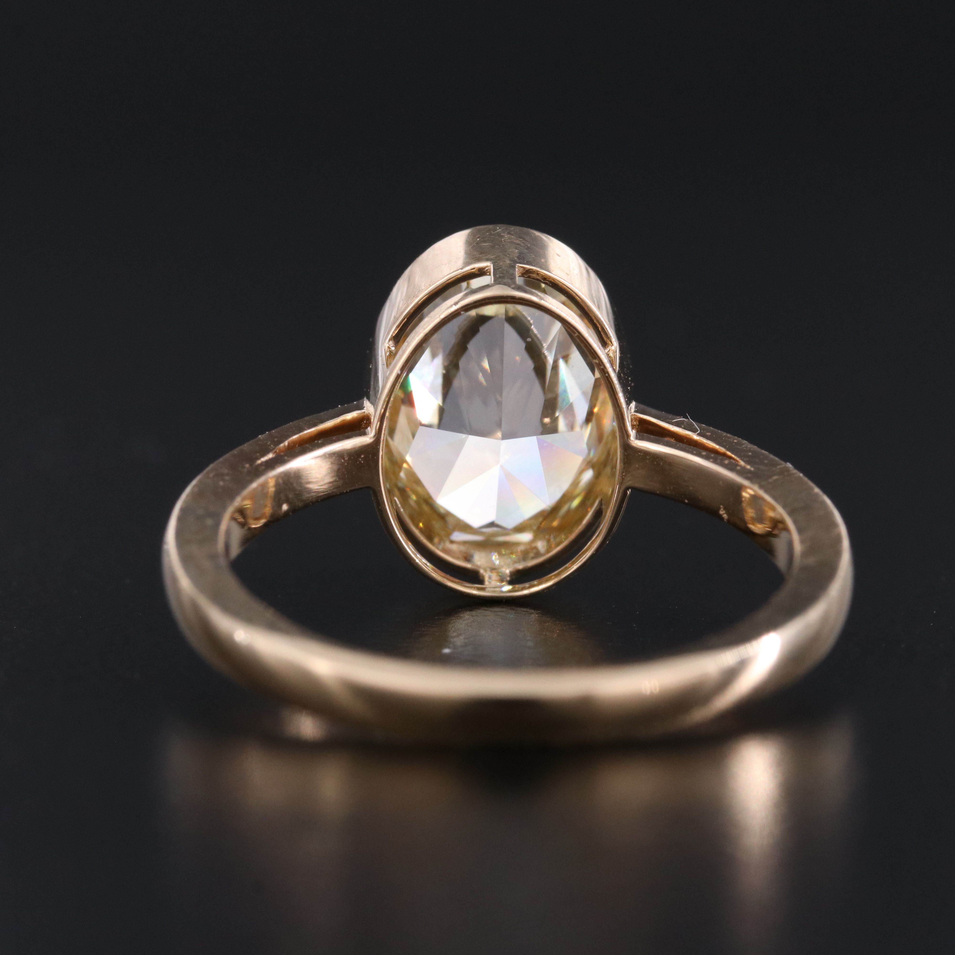 18K 3.10 CT Fancy Yellow Lab Grown Diamond Solitaire Ring with IGI Report
