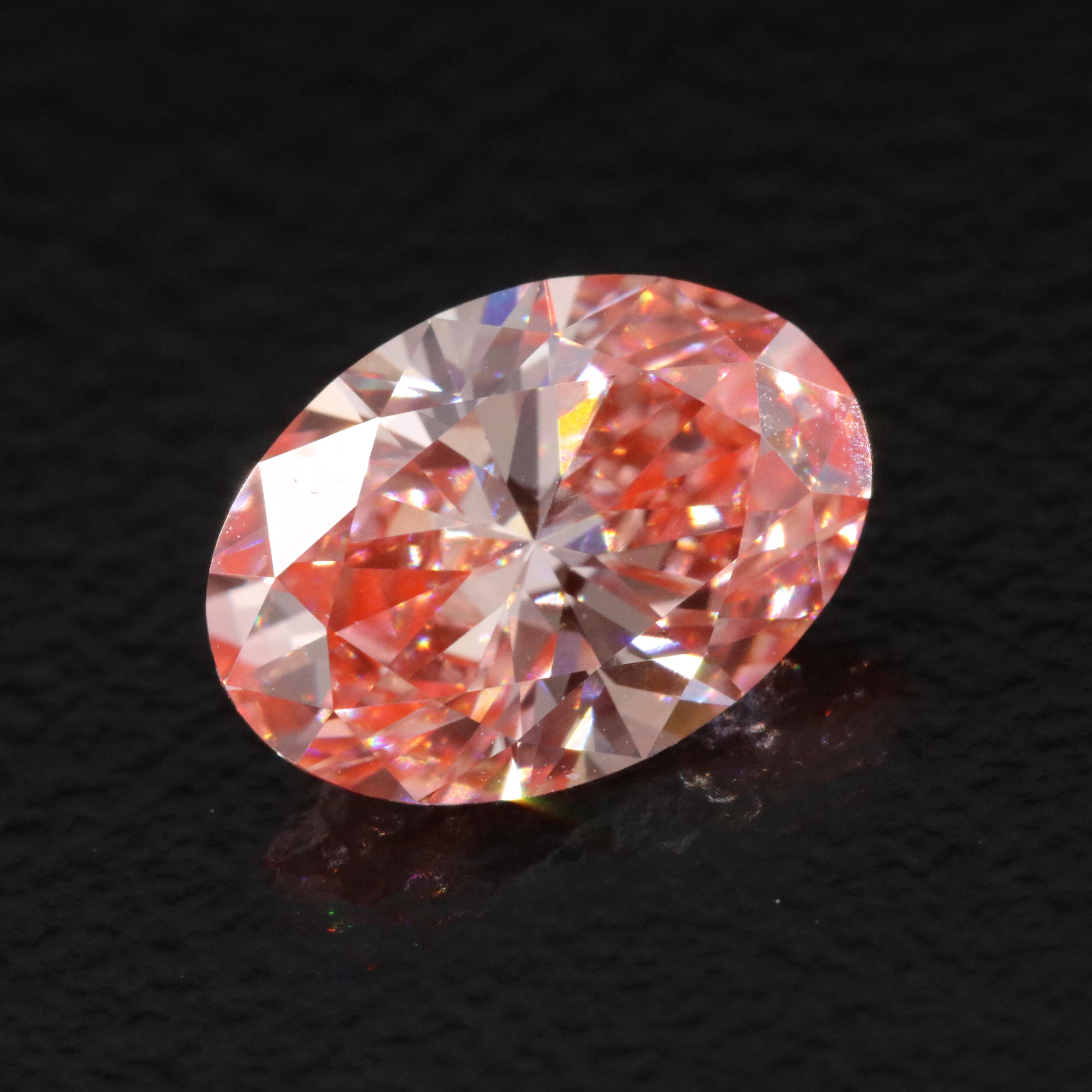 Loose 1.53 CT Lab Grown Fancy Vivid Pink Diamond with IGI Report