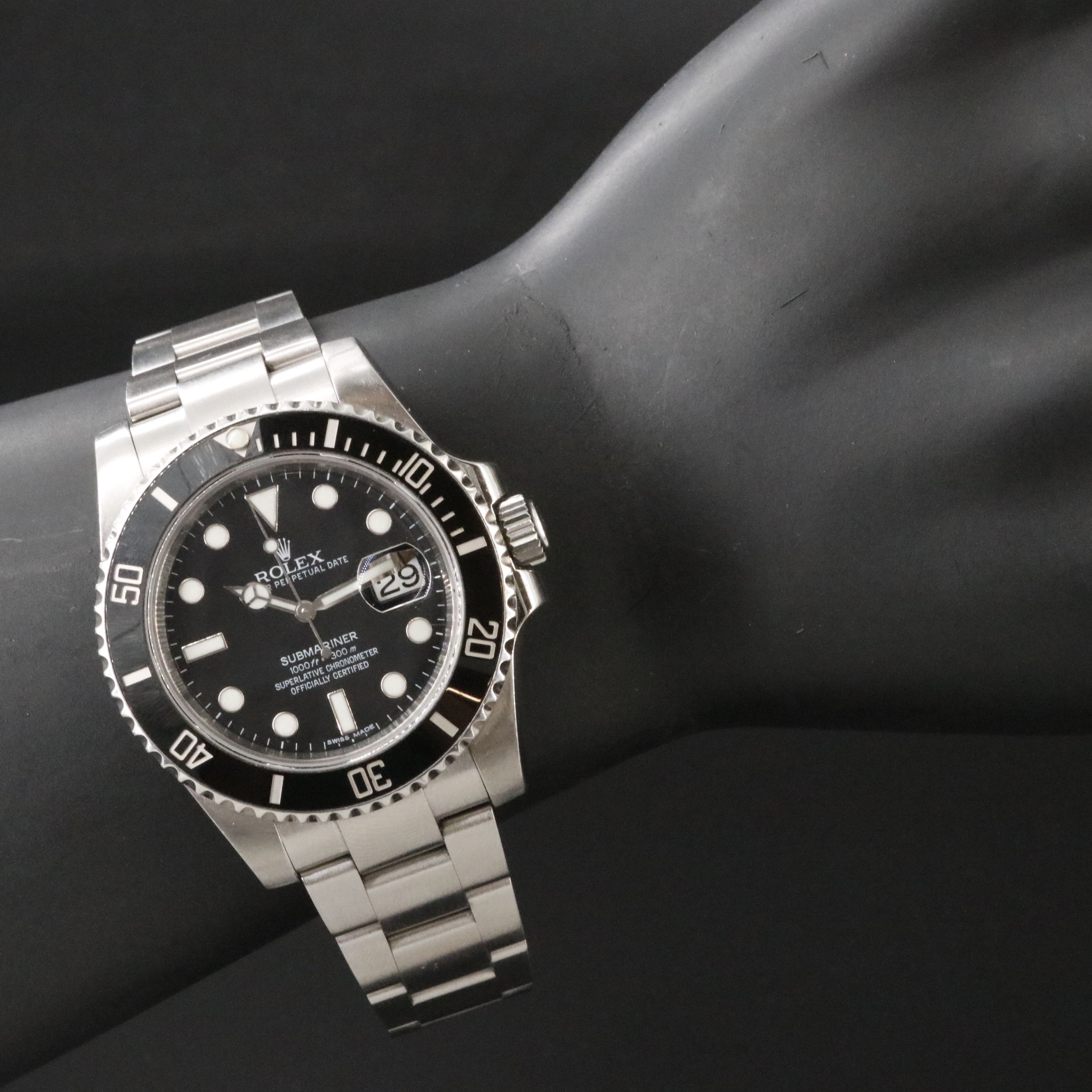 Rolex Submariner 40mm Ceramic Stainless Steel Date Watch 116610