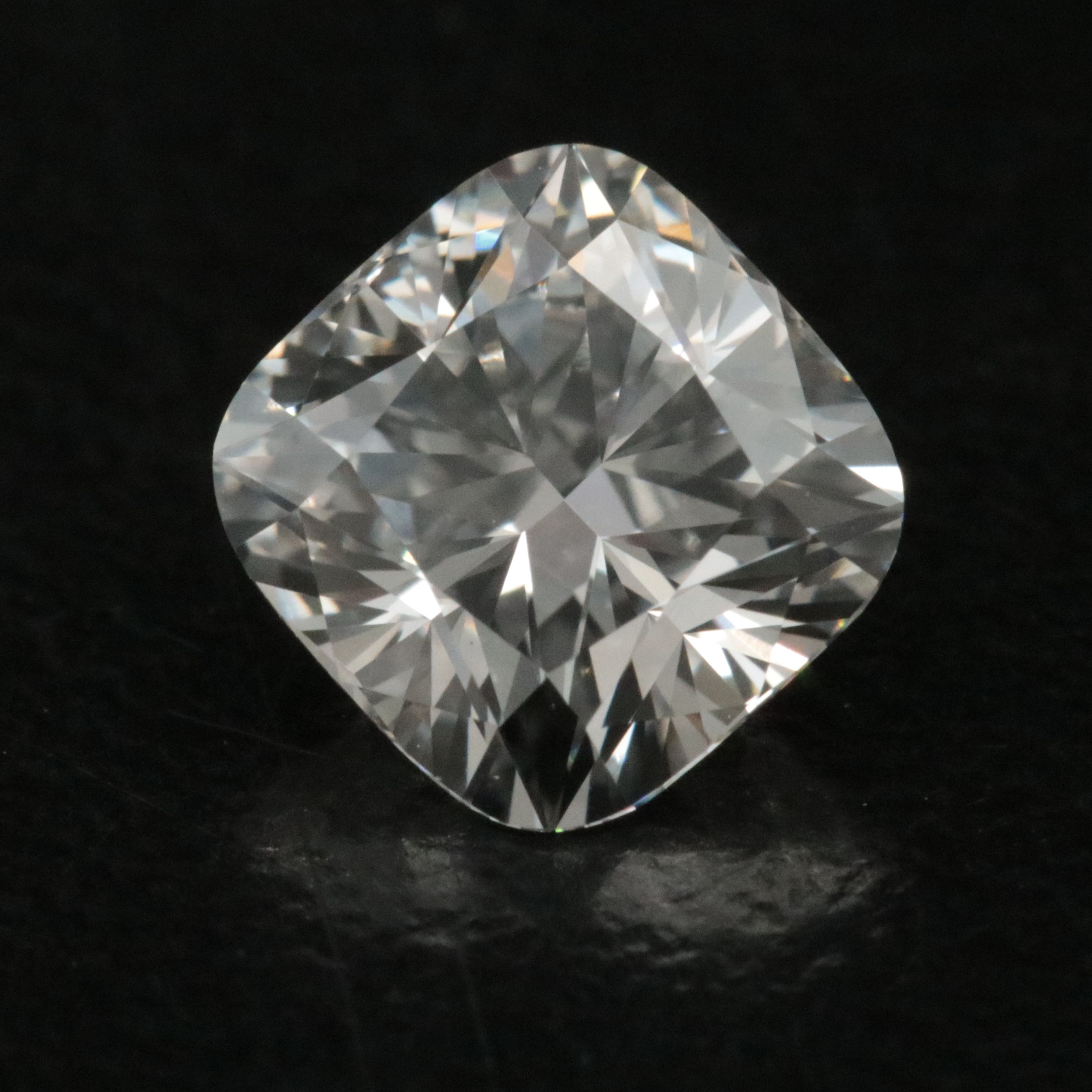 Loose 1.03 CT Lab Grown Diamond with IGI Report