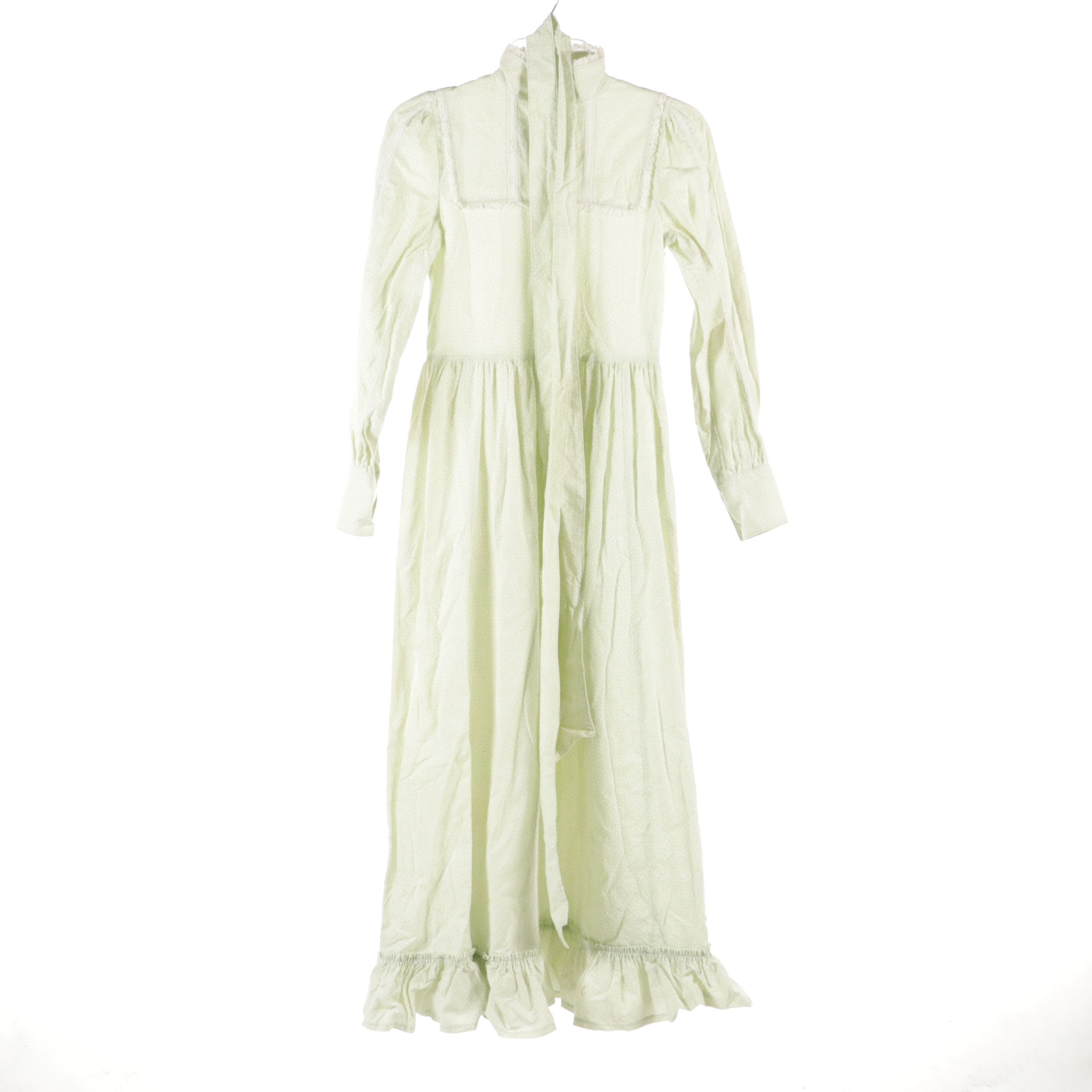 Womens and Girls Laura Ashley Floral Prairie Maxi Dresses in Cotton, 1970s