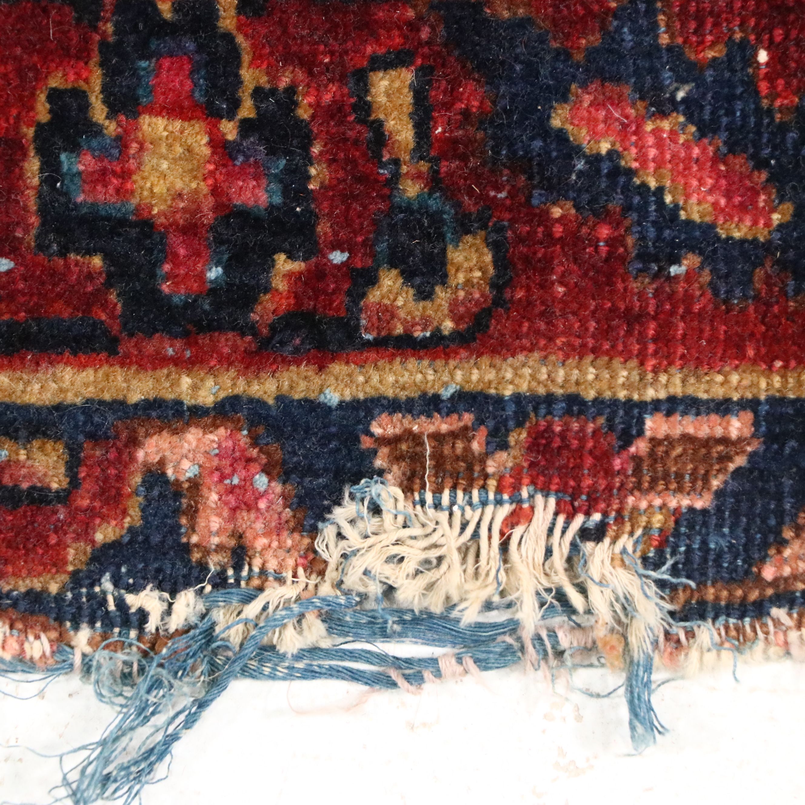 11'9 x 16'8 Hand-Knotted Persian Sarouk Room-Sized Rug