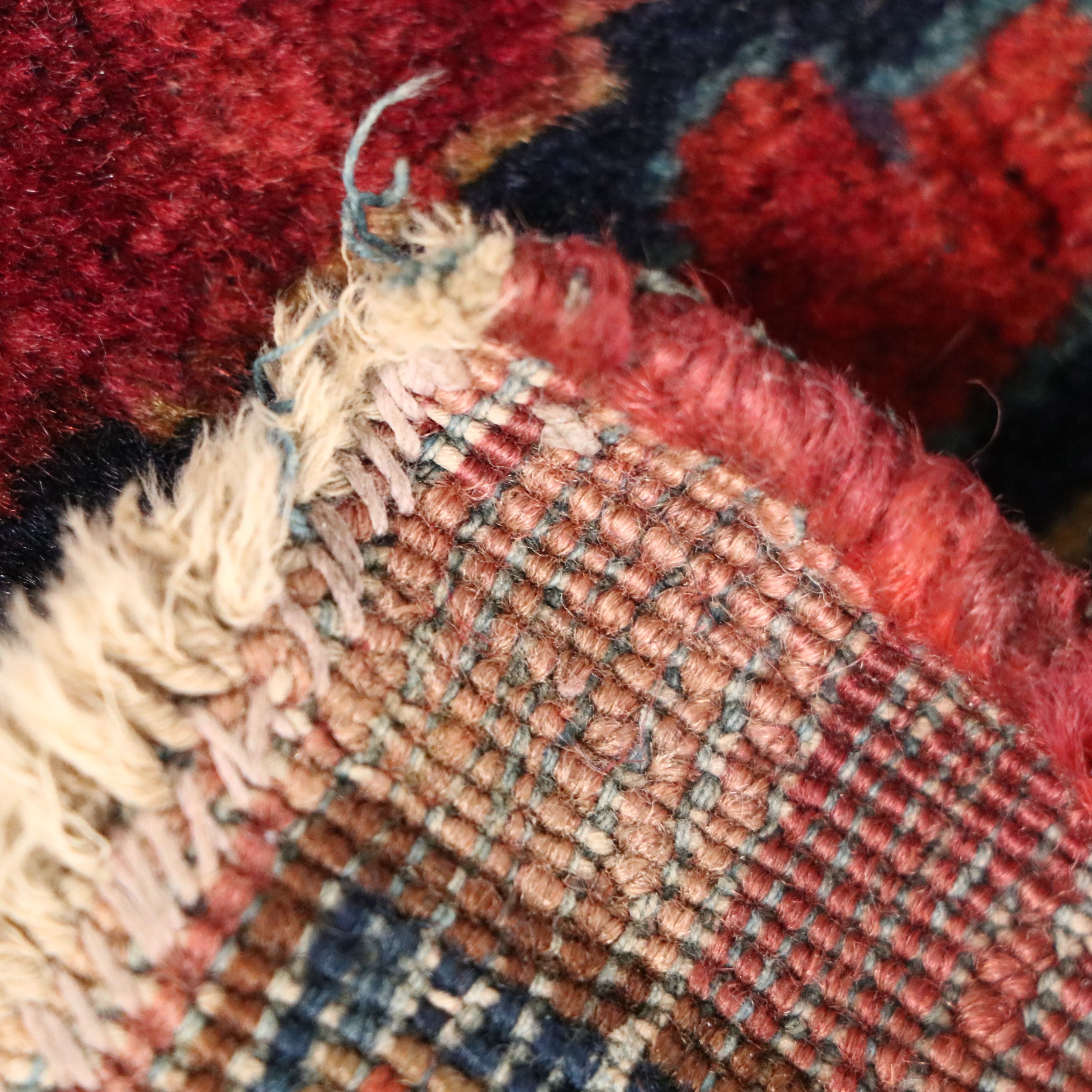 11'9 x 16'8 Hand-Knotted Persian Sarouk Room-Sized Rug