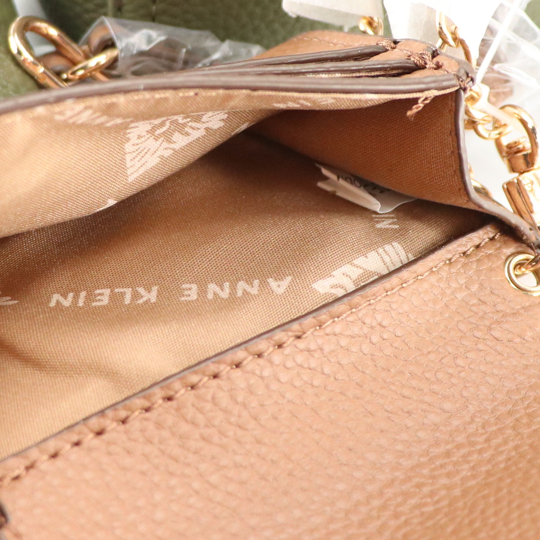 Anne Klein Lennon Tote in Olive Leather, Nemo Equipment "Victory" Picnic Blanket