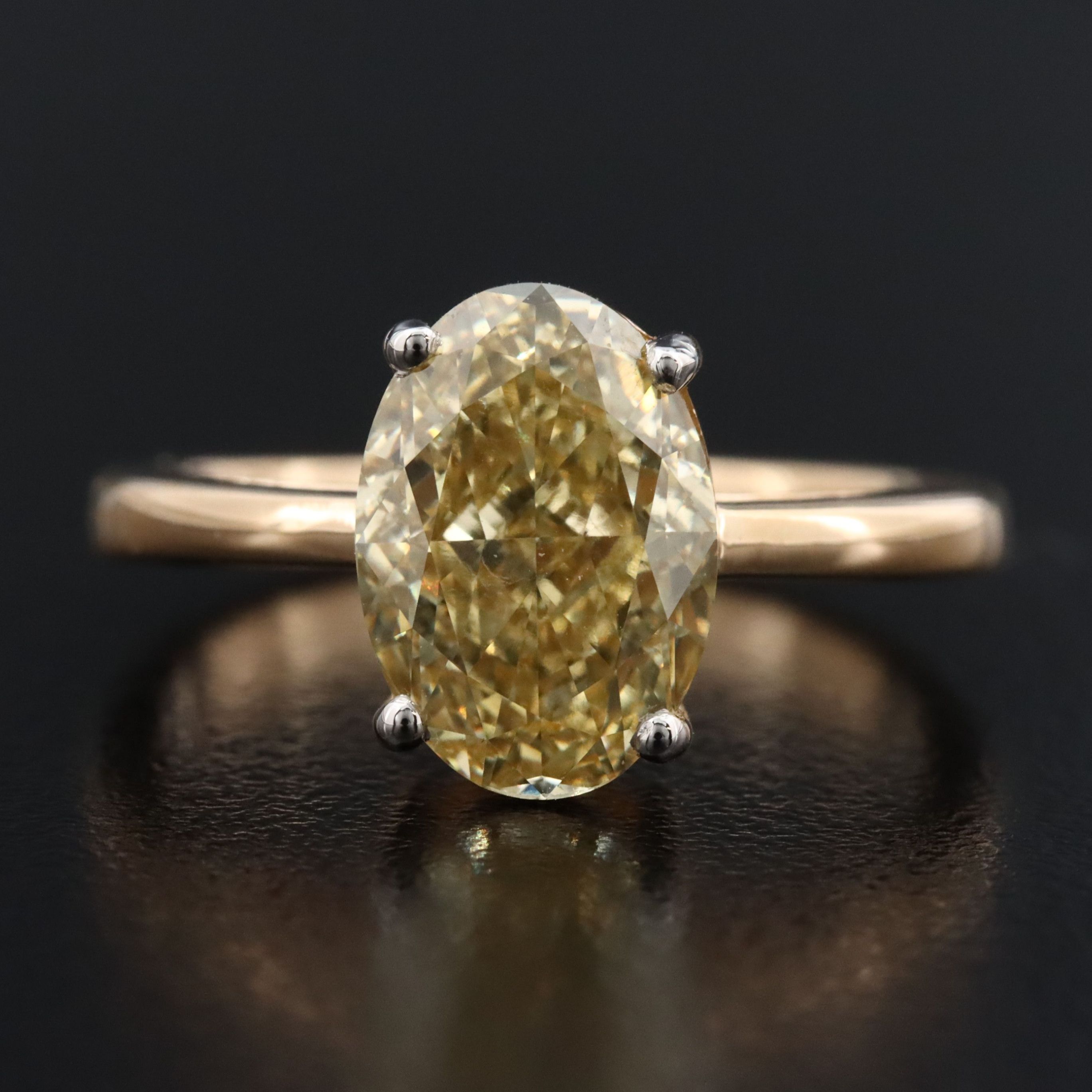 18K 3.00 CT Lab Grown Fancy Yellow Diamond Solitaire Ring with IGI Report