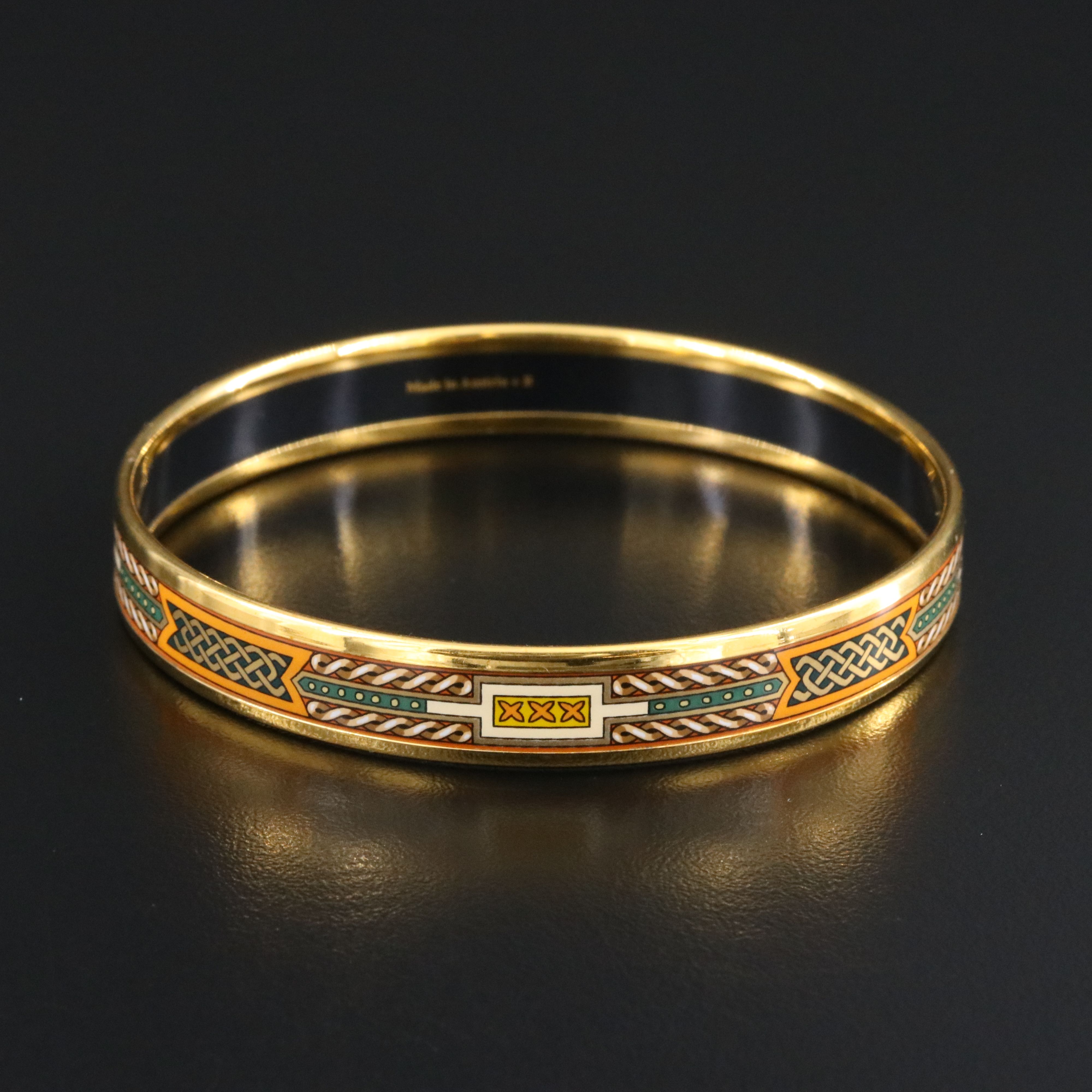 Hermès Graphic Motif Narrow Enamel Bangle