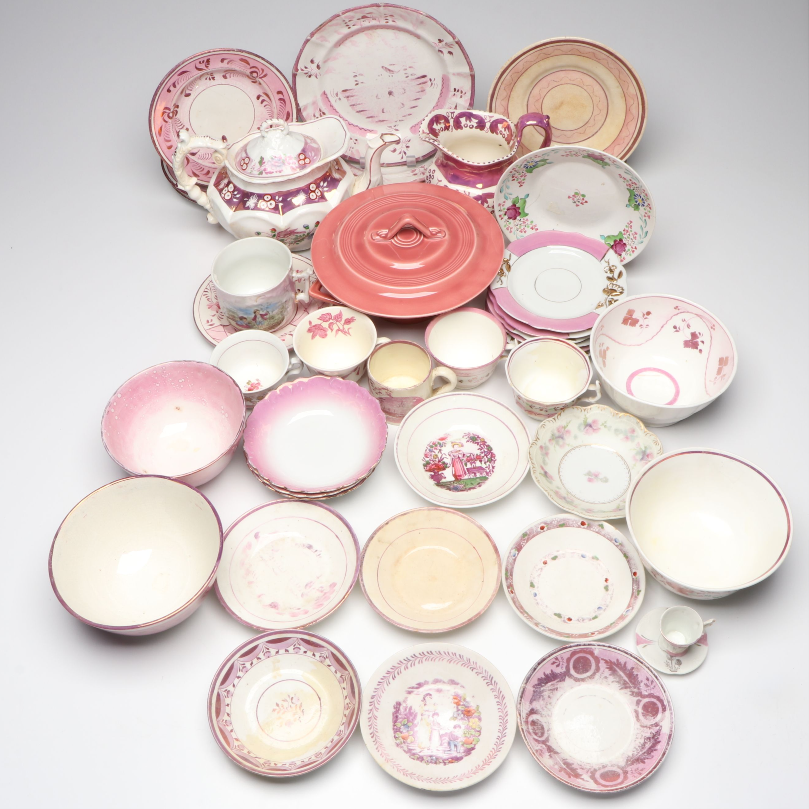 Homer Laughlin "Harlequin Rose" Covered Casserole with Other Pink Dinnerware